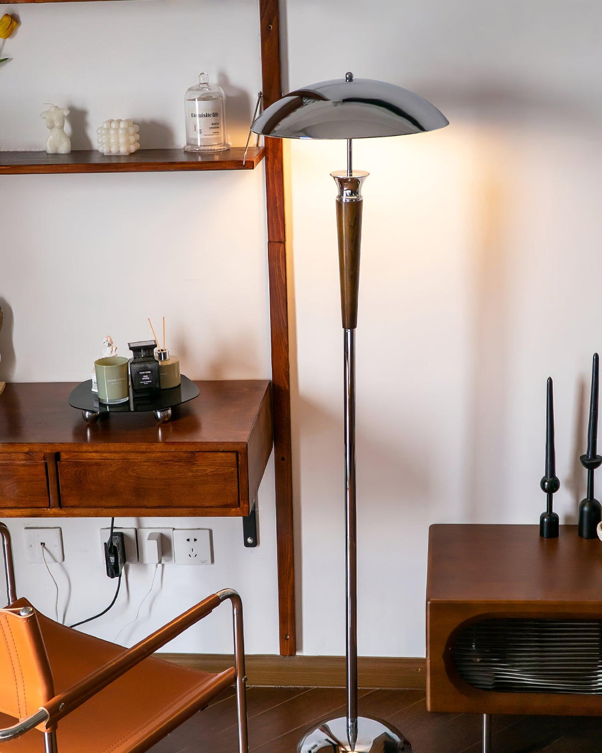 Helmet Floor Lamp - view 6