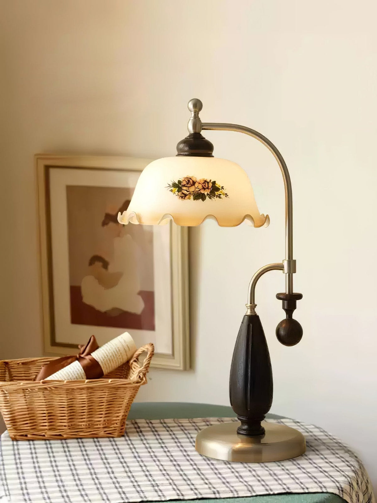 Heritage Bloom Table Lamp - view 7