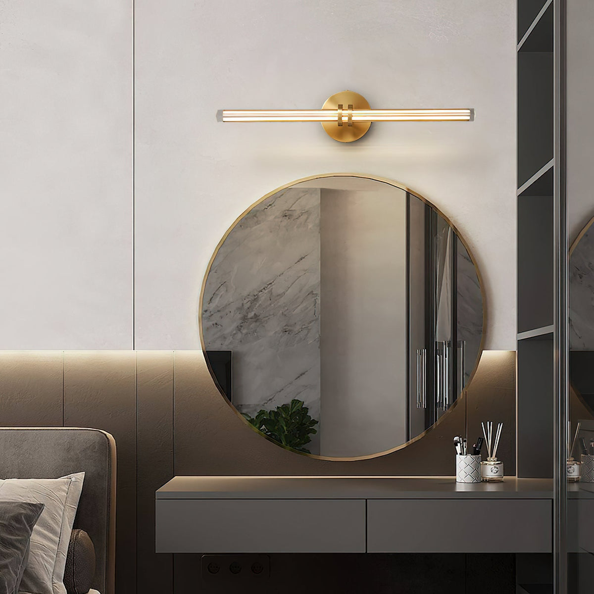 Horizon Wall Lamp