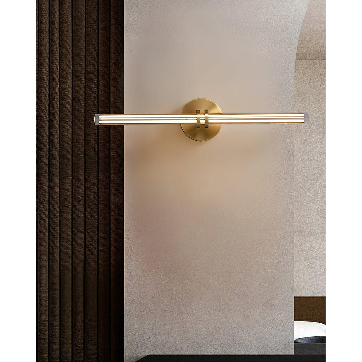 Horizon Wall Lamp