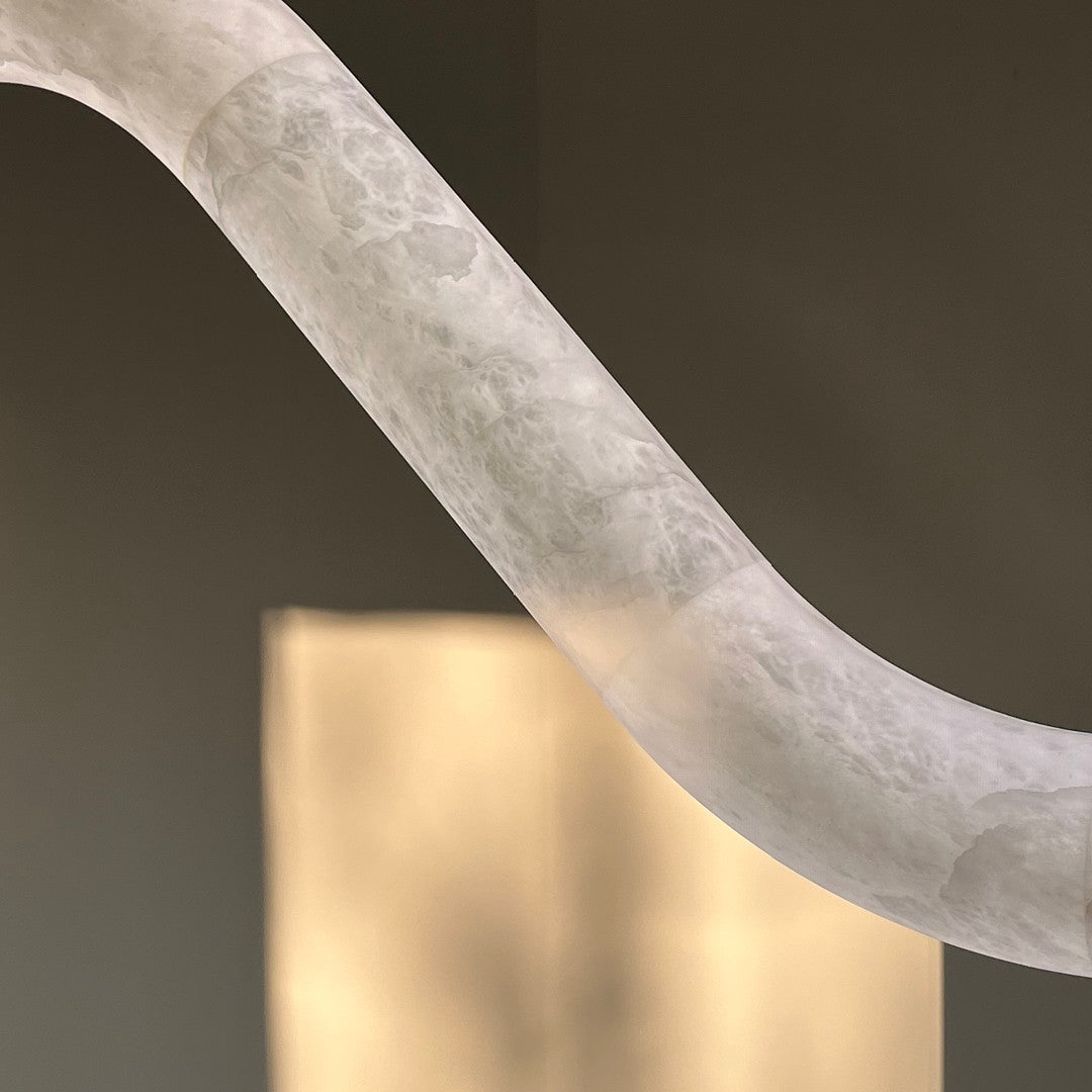Streamlined Pendant Lamp
