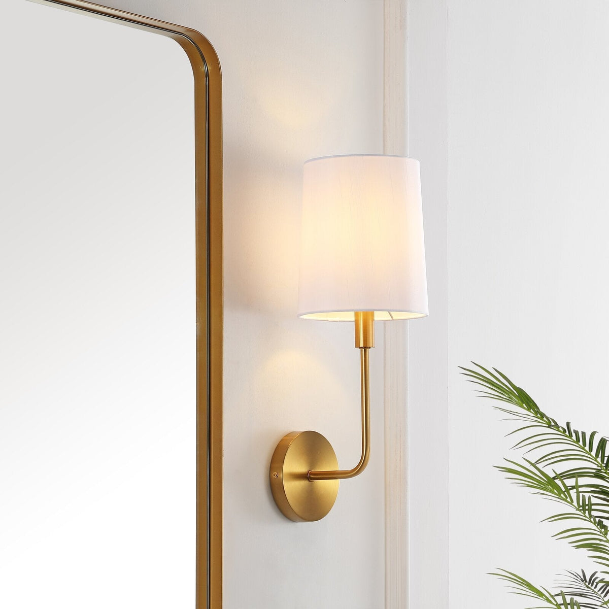 Jaxson Wall Lamp