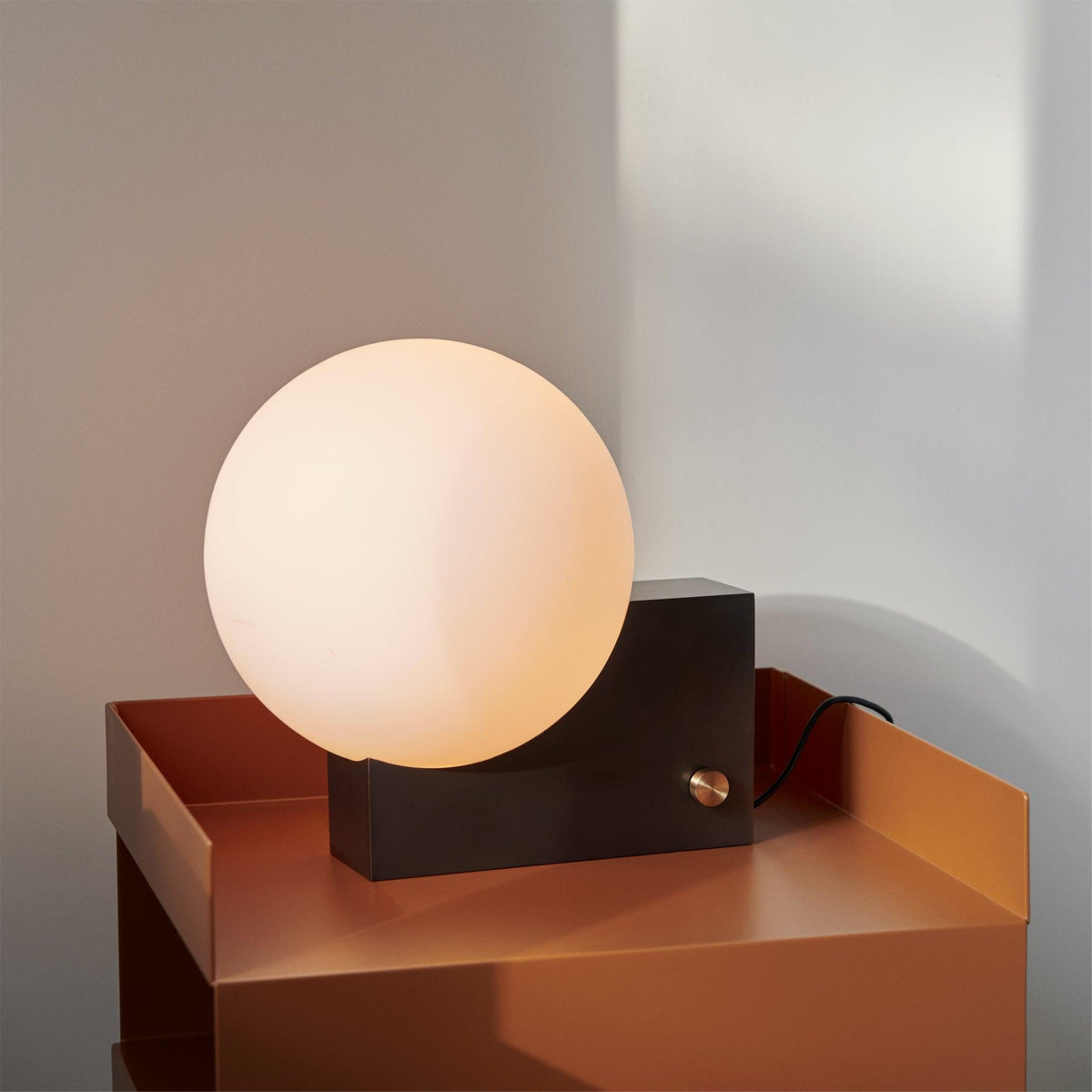 Fusion Table Lamp - view 4