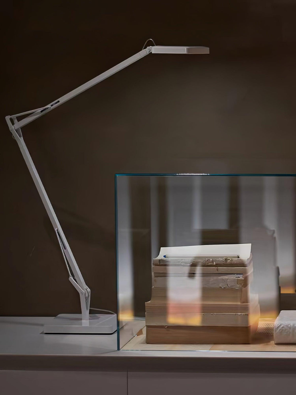 Edge Table Lamp - view 19