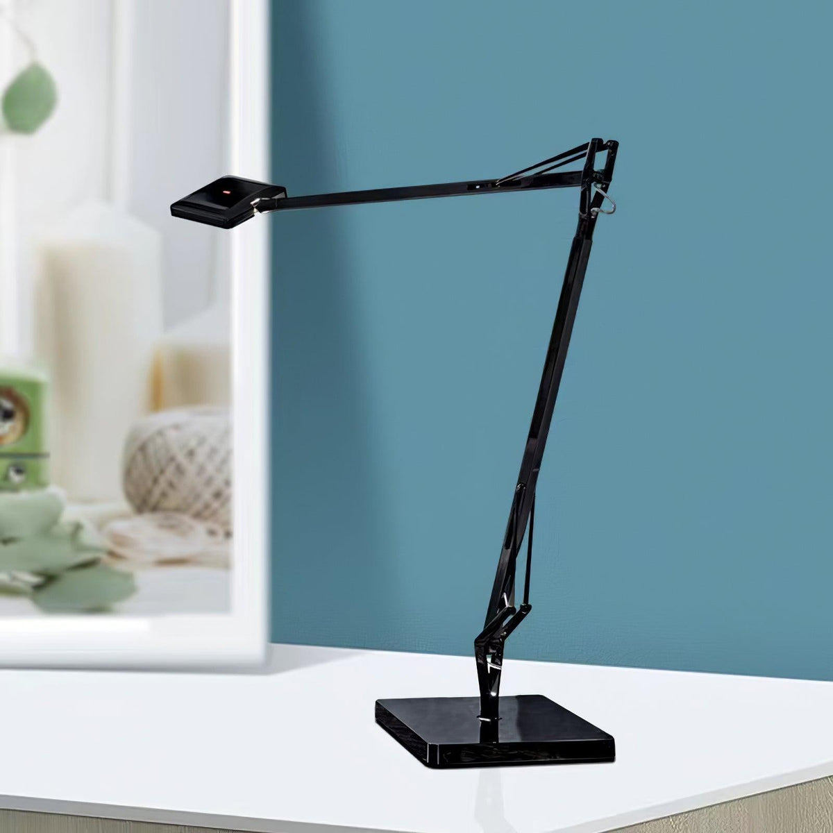 Edge Table Lamp - view 3