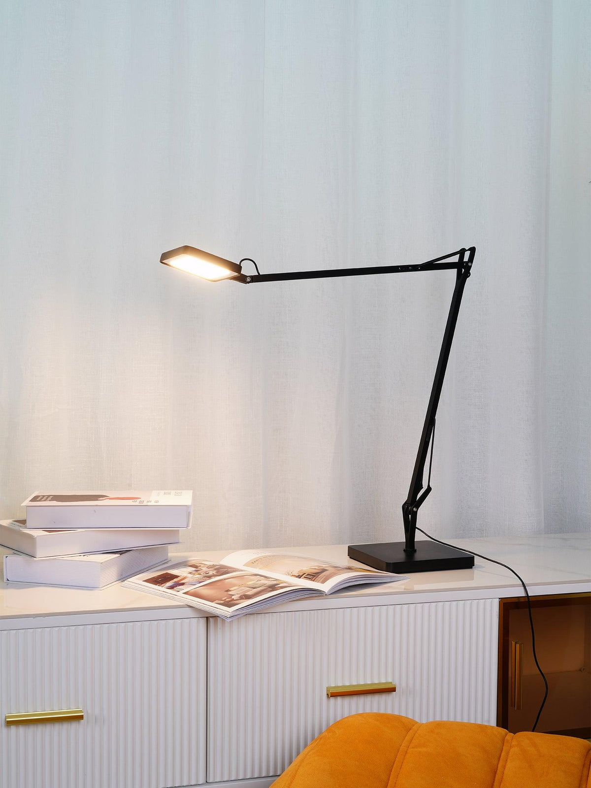 Edge Table Lamp - view 7