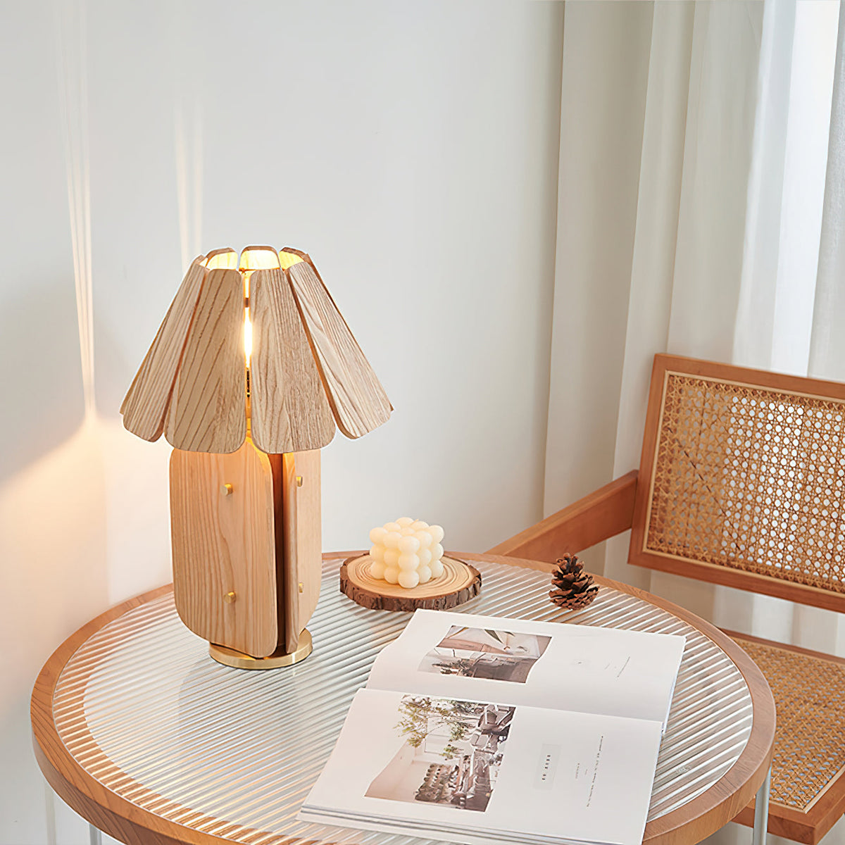 Kubec Table Lamp - view 12