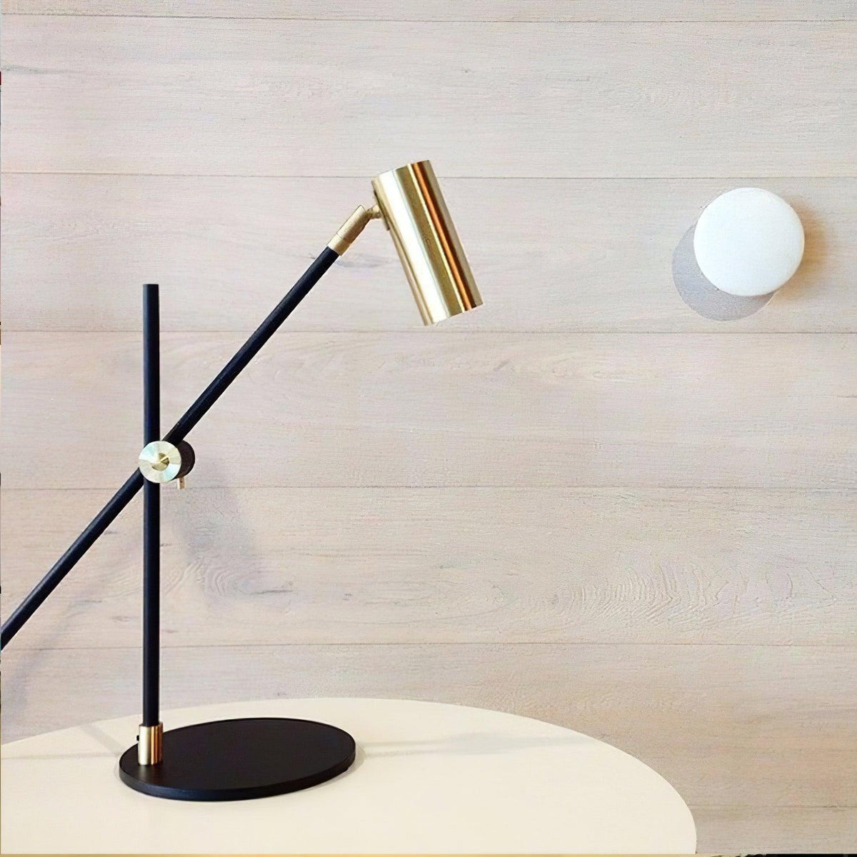 Lektor Table Lamp - view 8