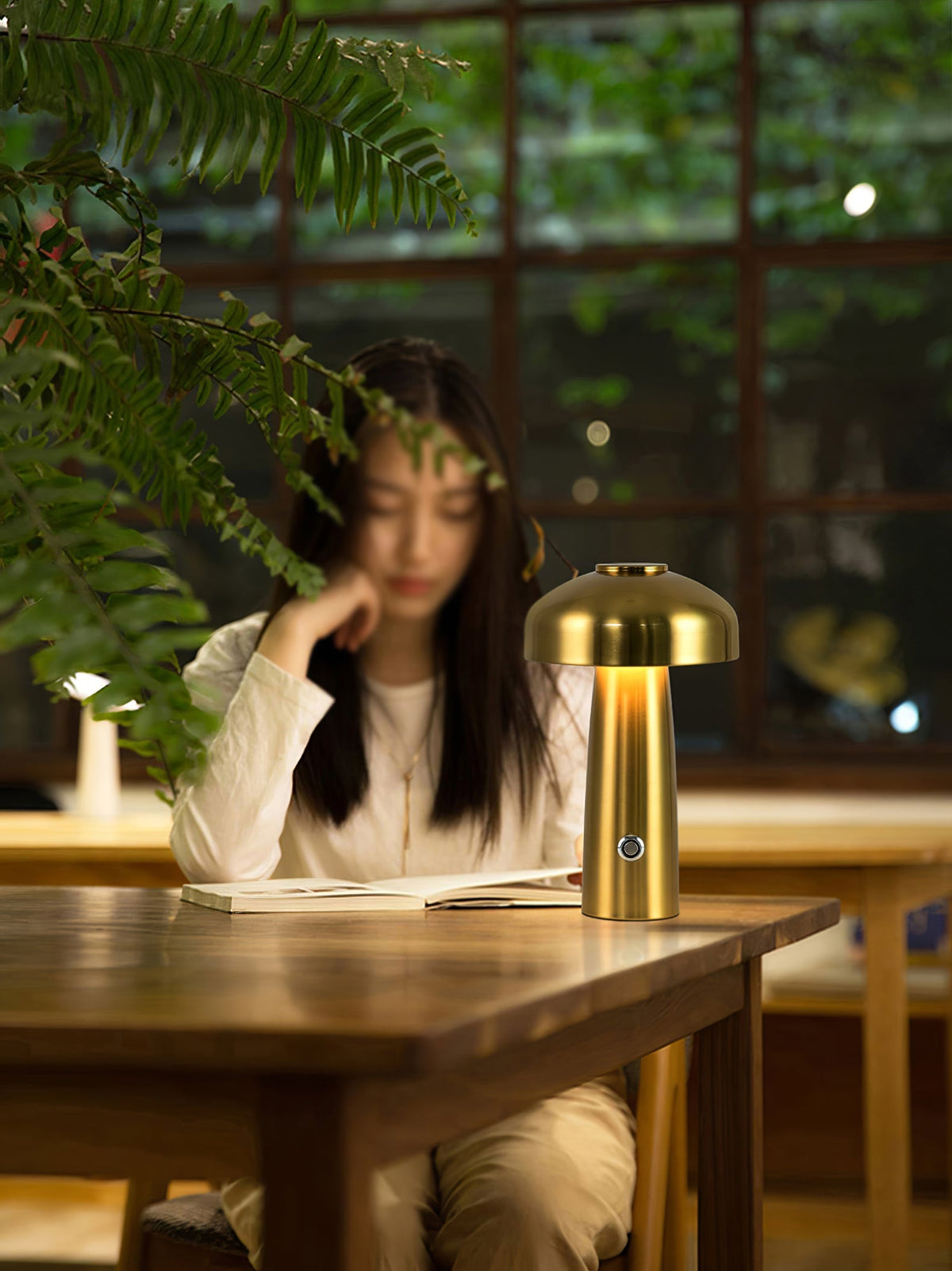 Leon Mushroom Table Lamp (built-in battery) - view 2