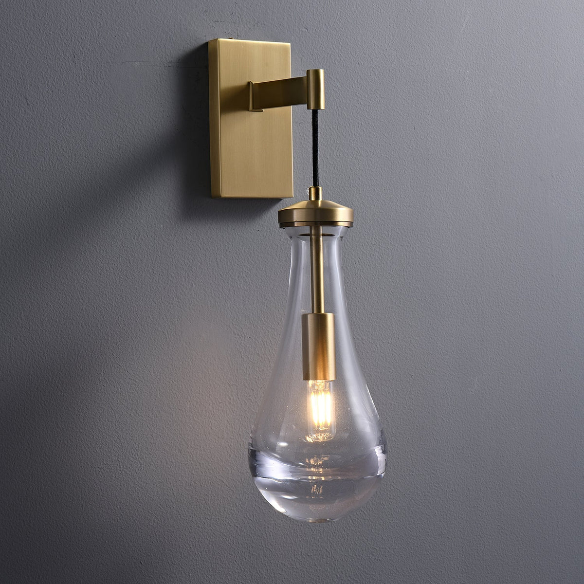 Leontine Glass Wall Lamp