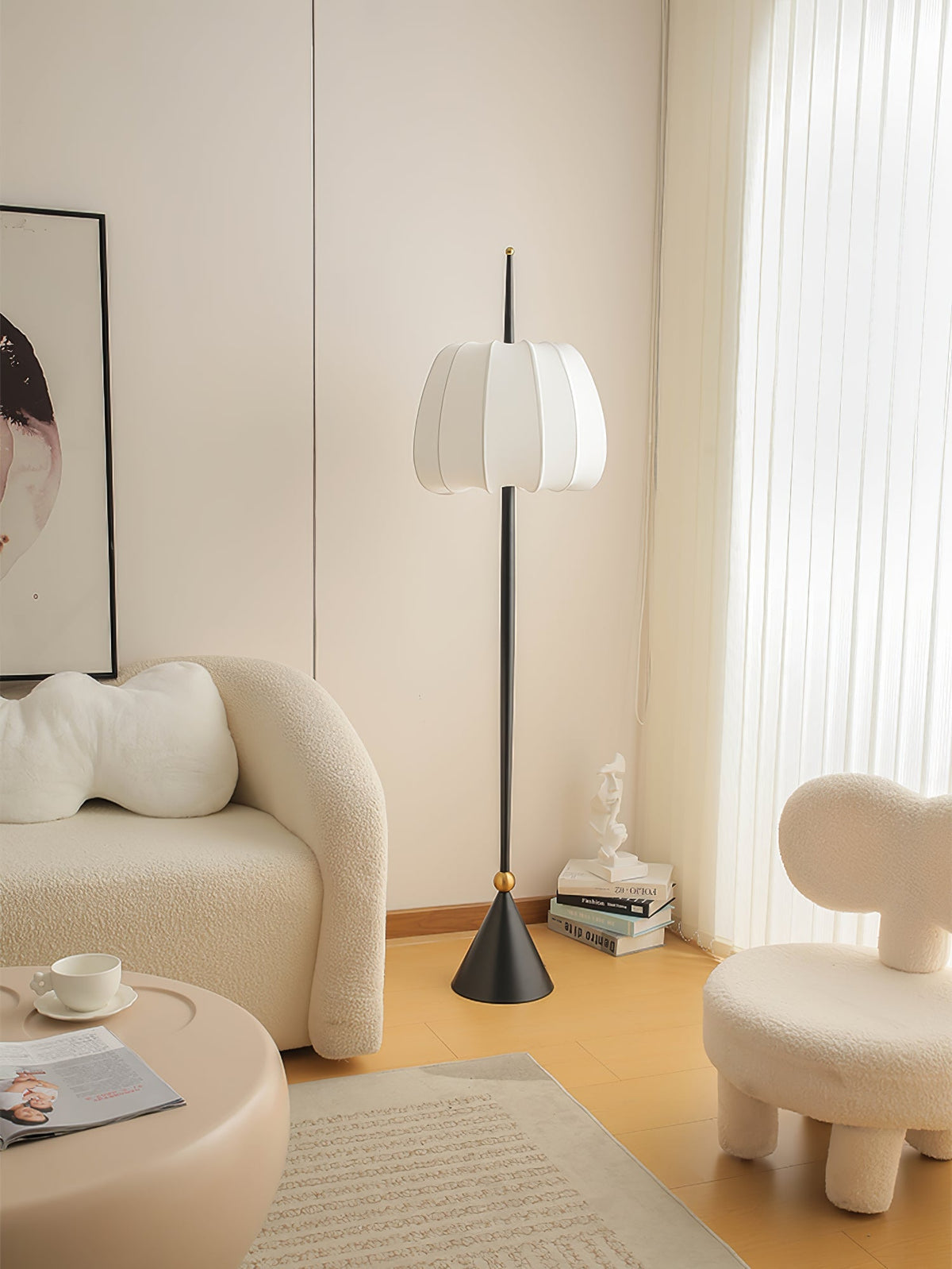 Liana Floor Lamp