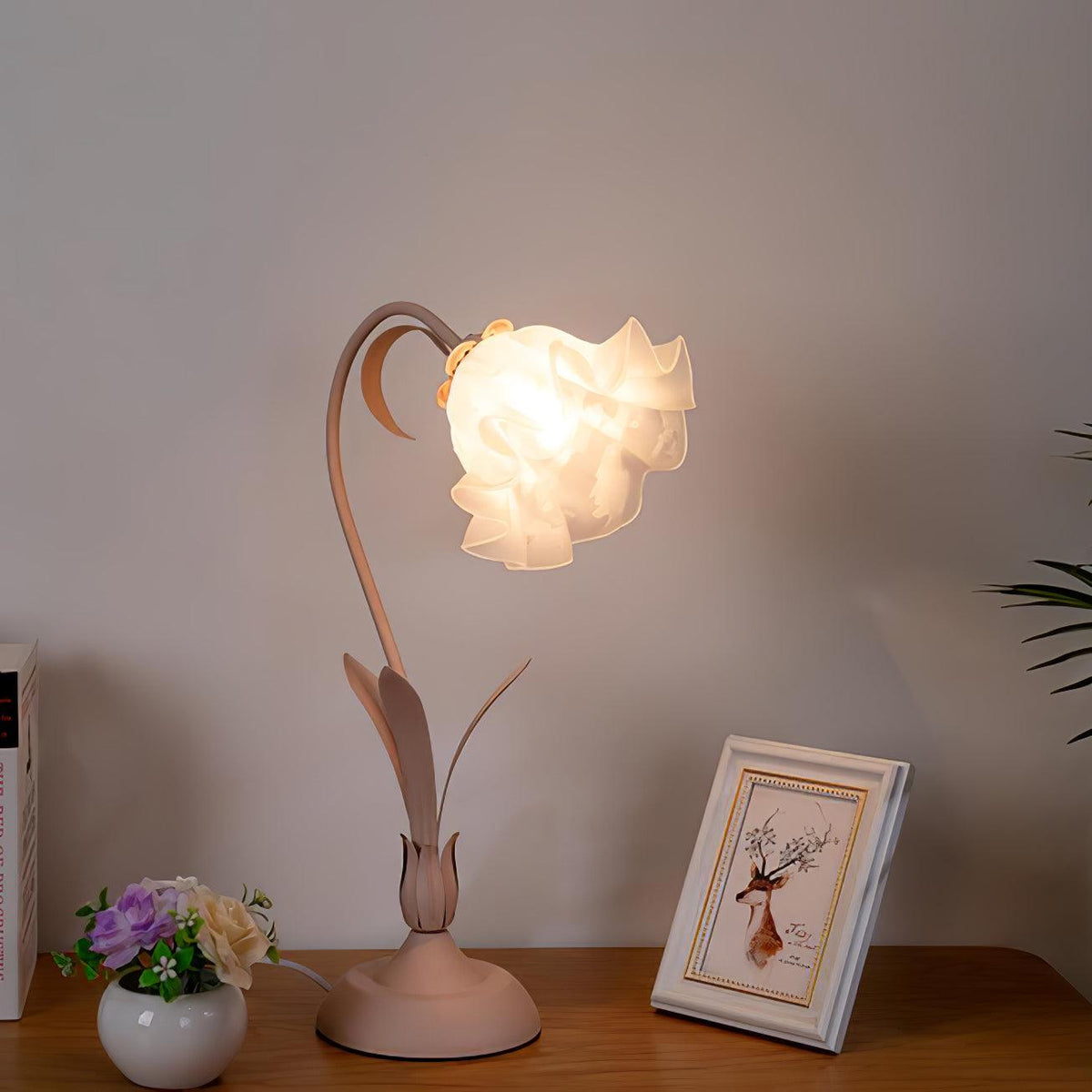 Lily of the Valley Table Lamp - view 11