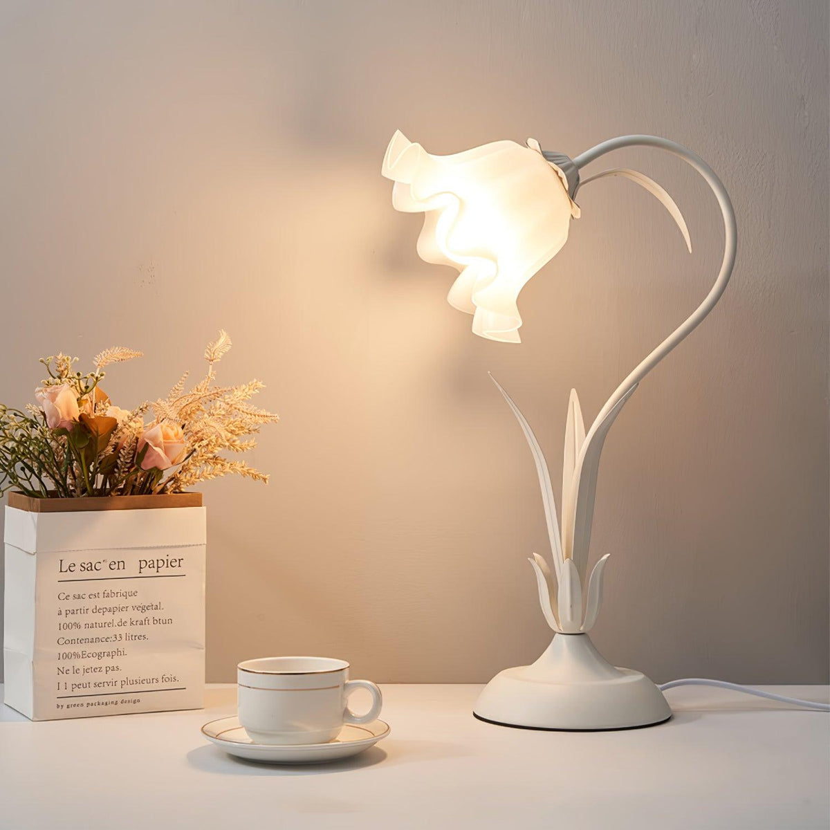 Lily of the Valley Table Lamp - view 4