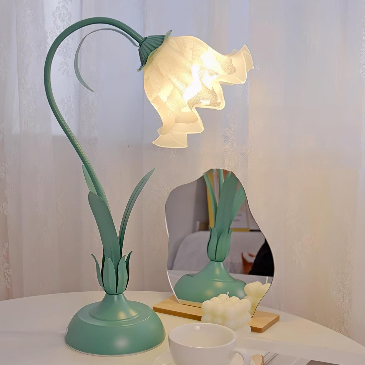 Lily of the Valley Table Lamp - view 32