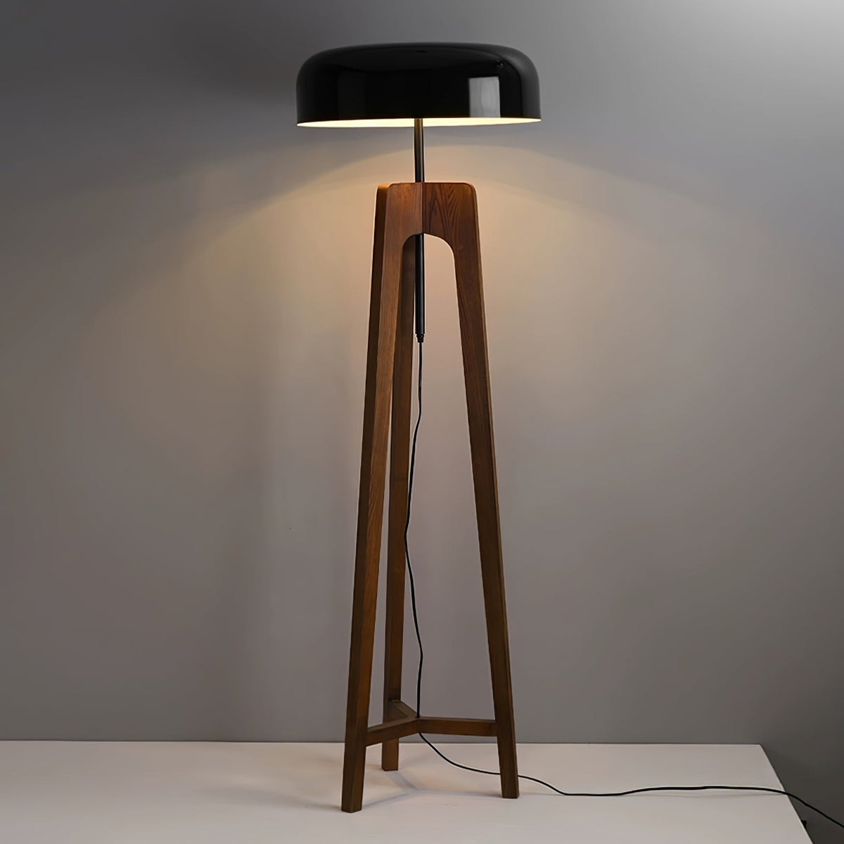 Linea Floor Lamp - view 21
