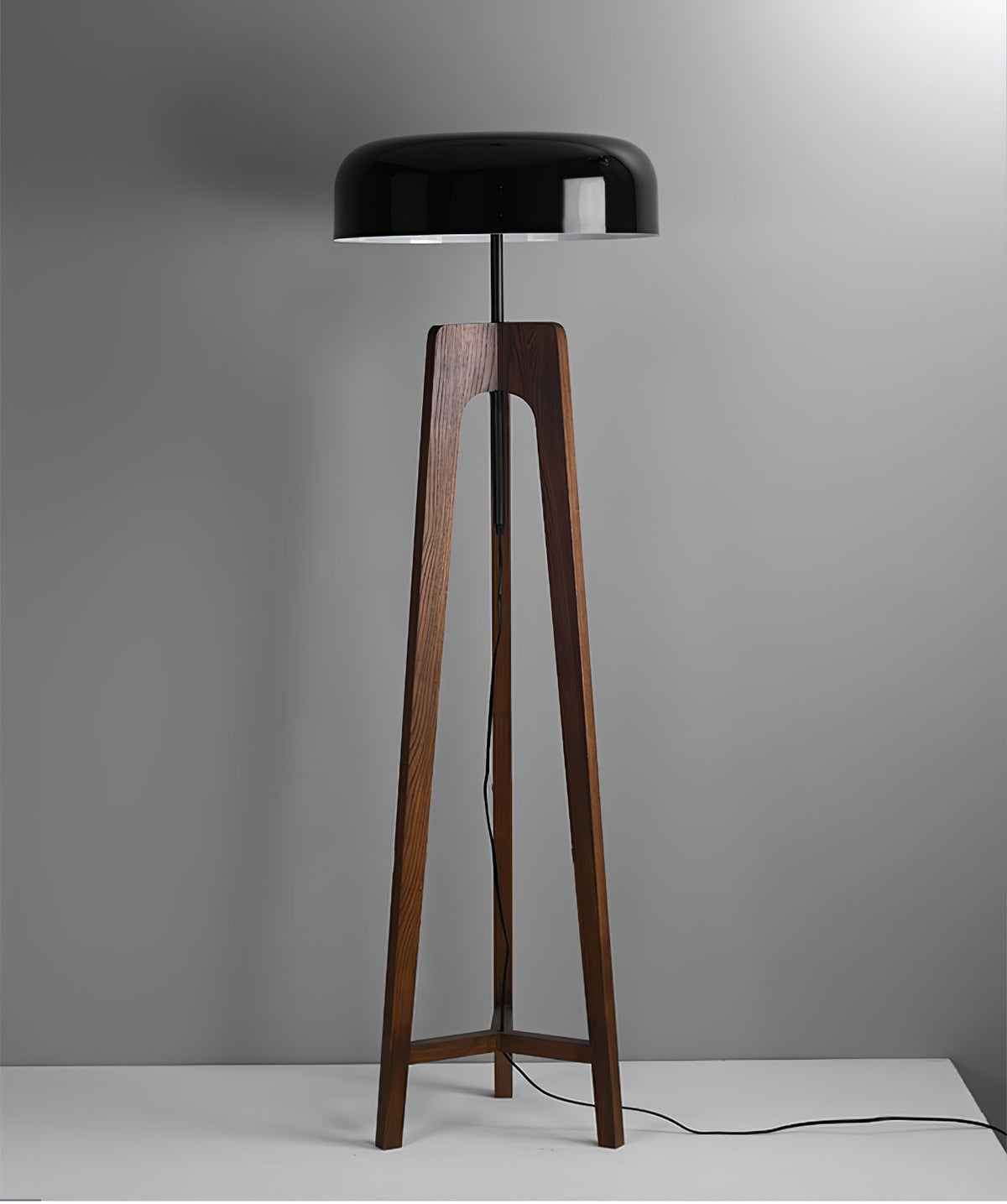 Linea Floor Lamp - view 24