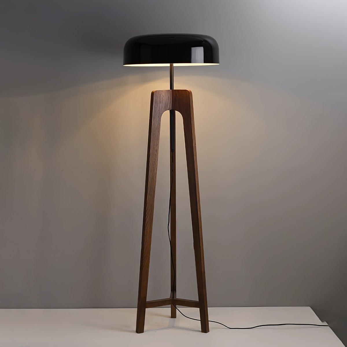 Linea Floor Lamp - view 26