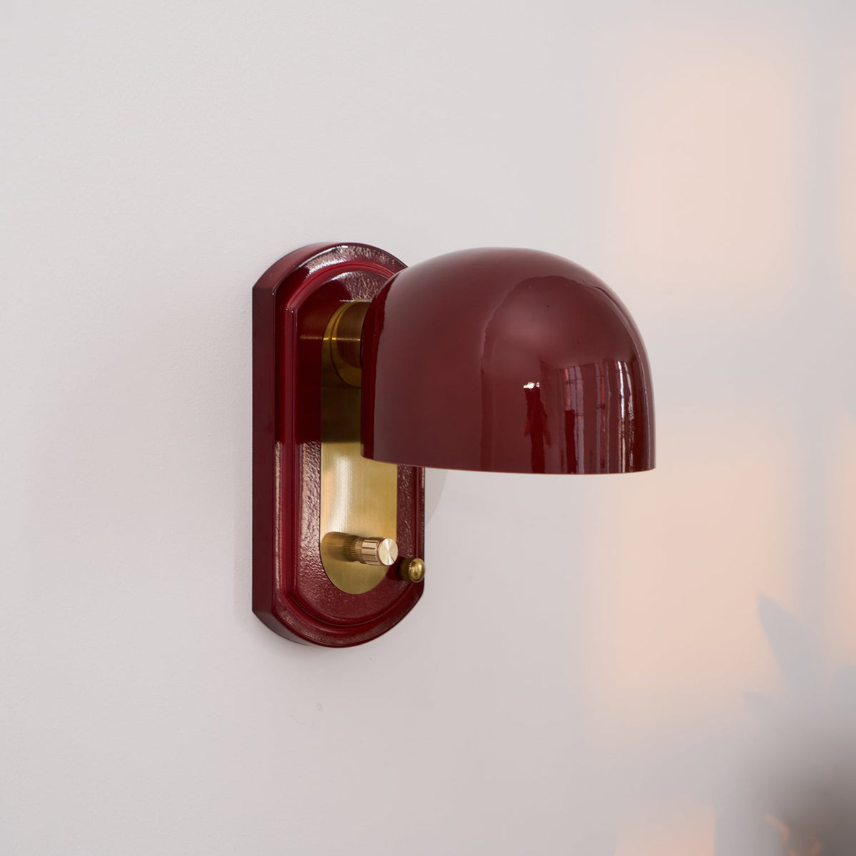 Lolita Wall Lamp