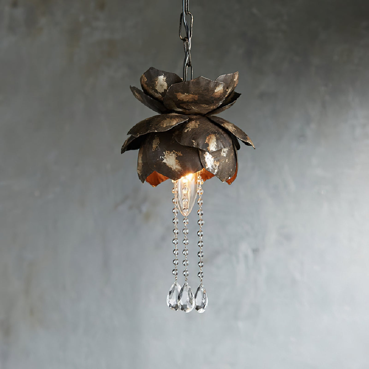 Lotus Feldman Pendant Lamp