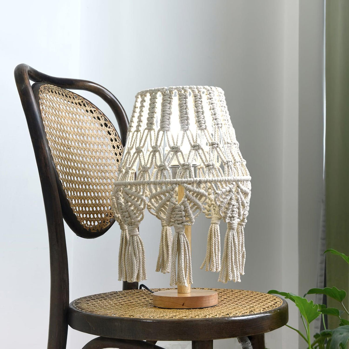 Macrame Table Lamp - view 2
