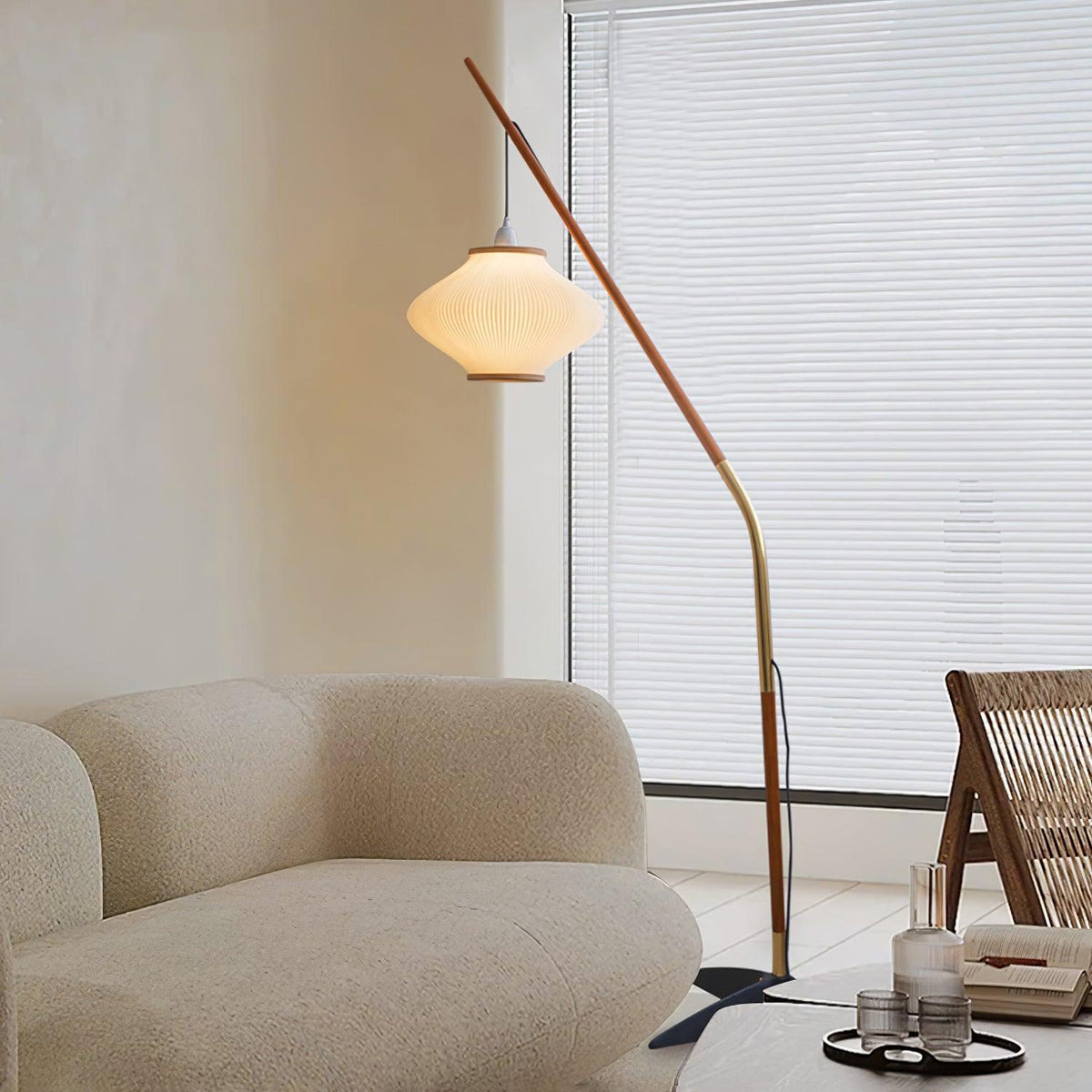 Matsusu Floor Lamp - view 3