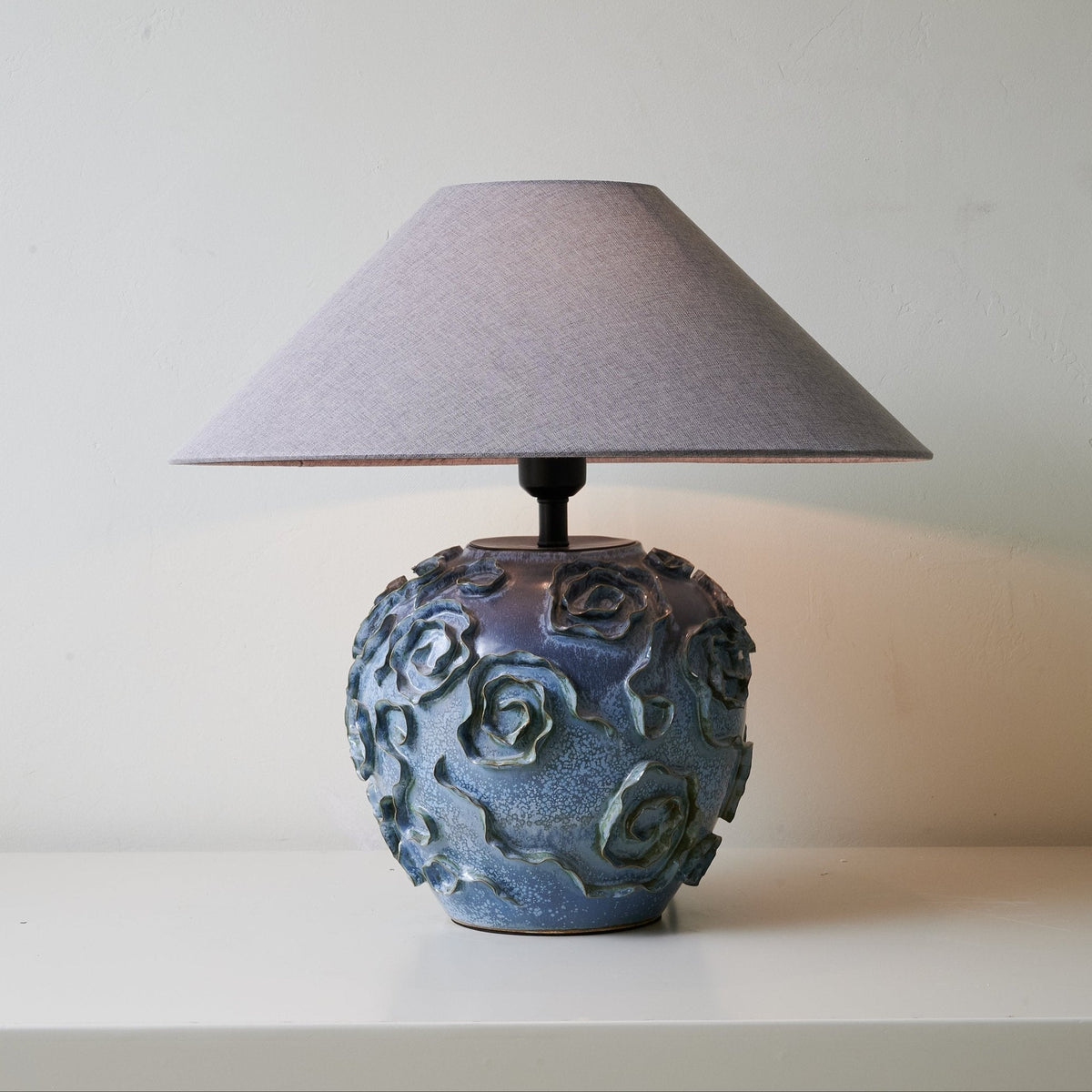 Midnight Rose Table Lamp