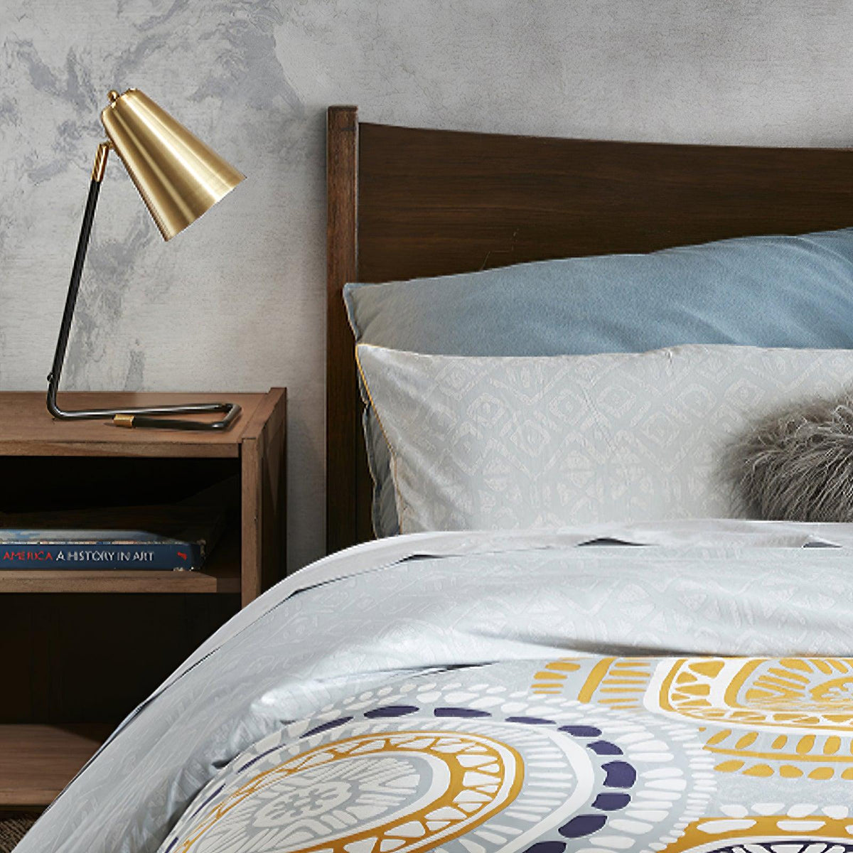 Miles Medium Table Lamp - view 5