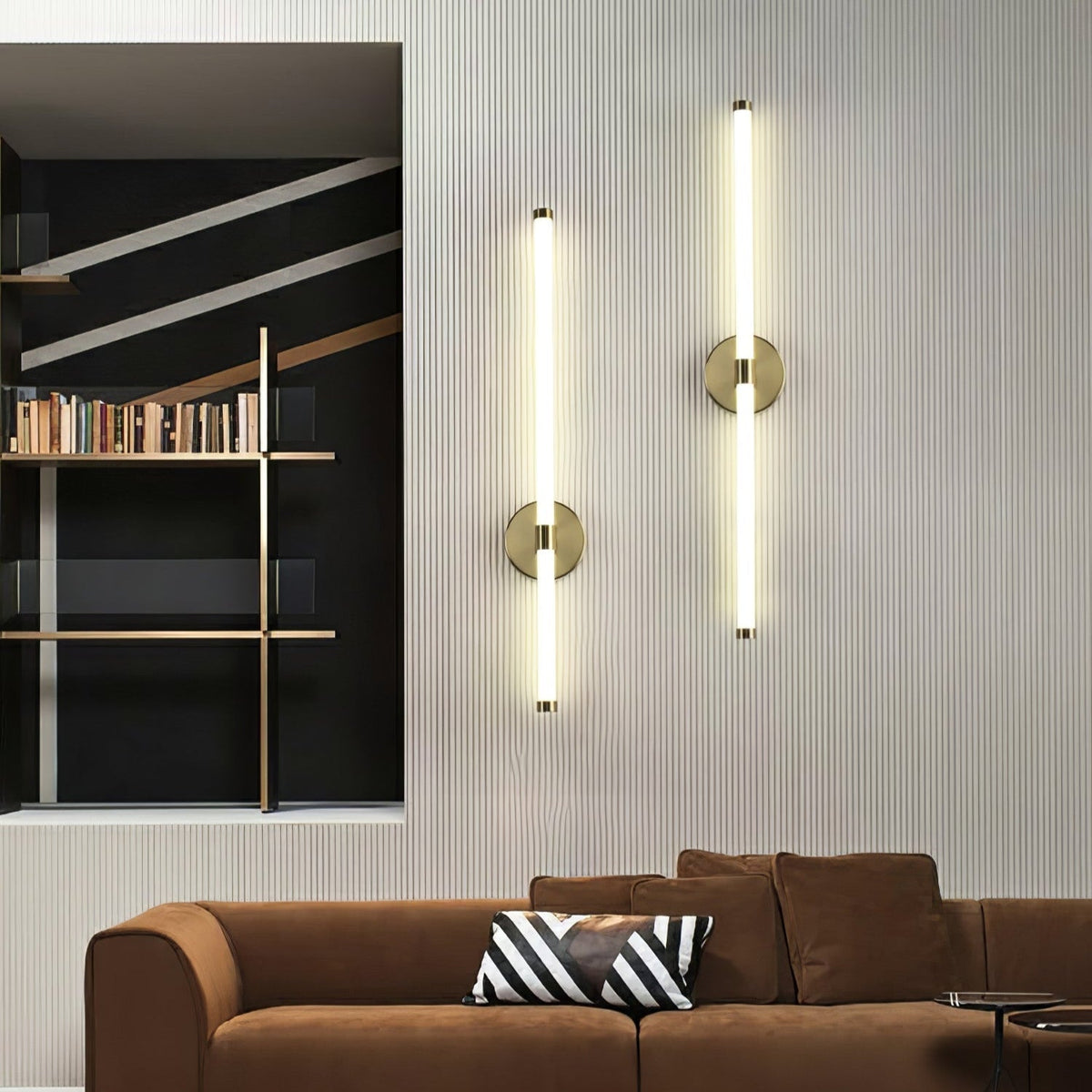 Minimalist Vertical Wall Sconce
