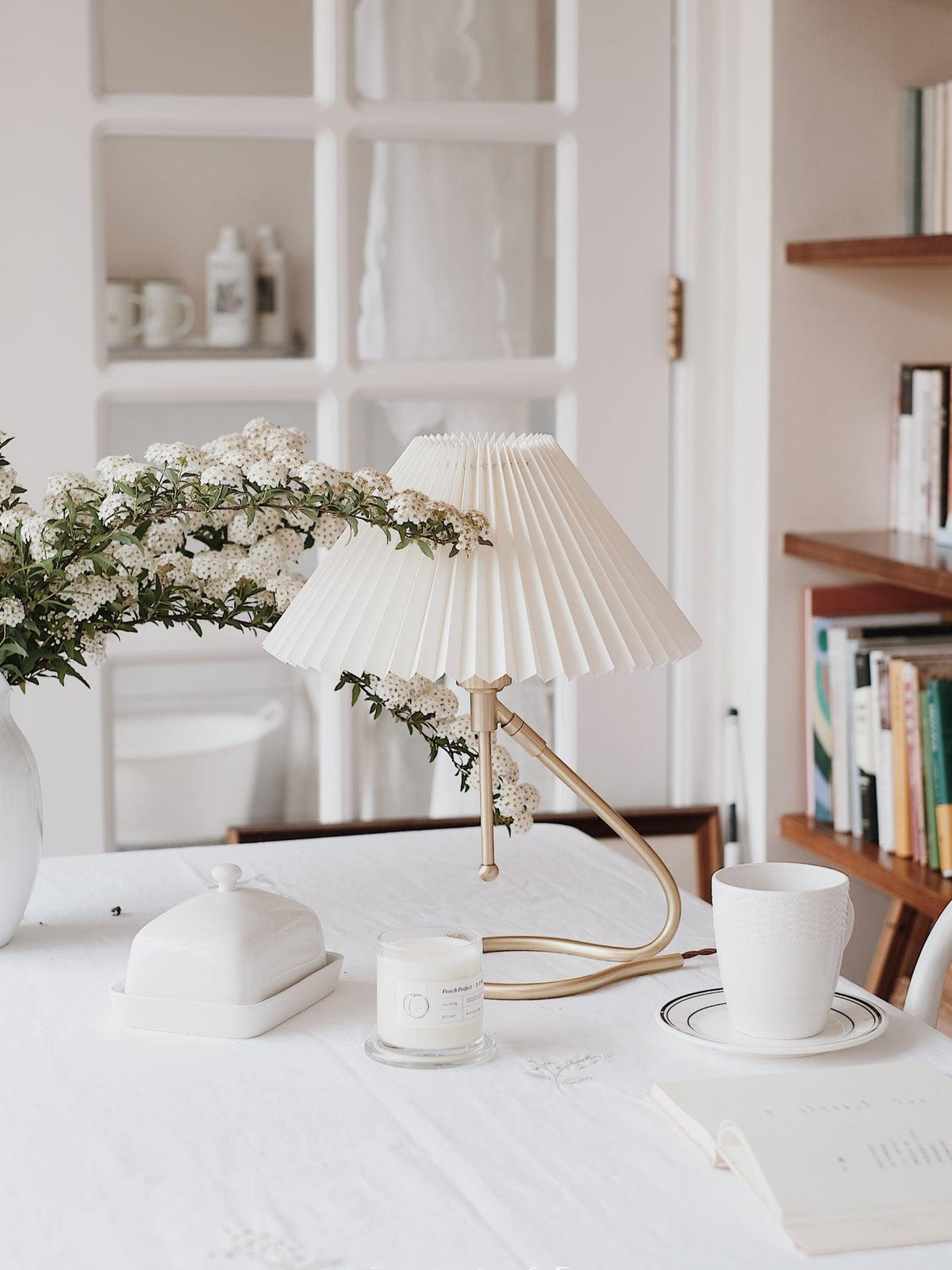 Levitate Pleated Table Lamp - view 19