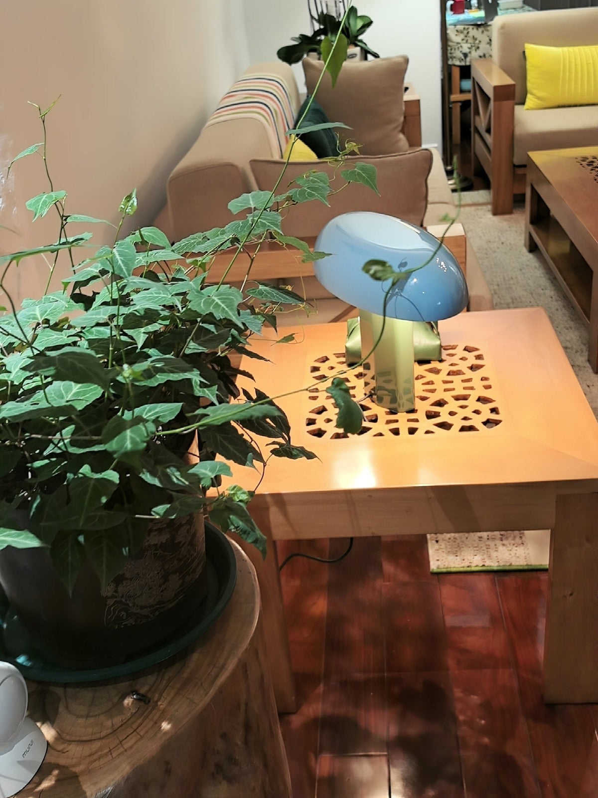Molli Mushroom Table Lamp