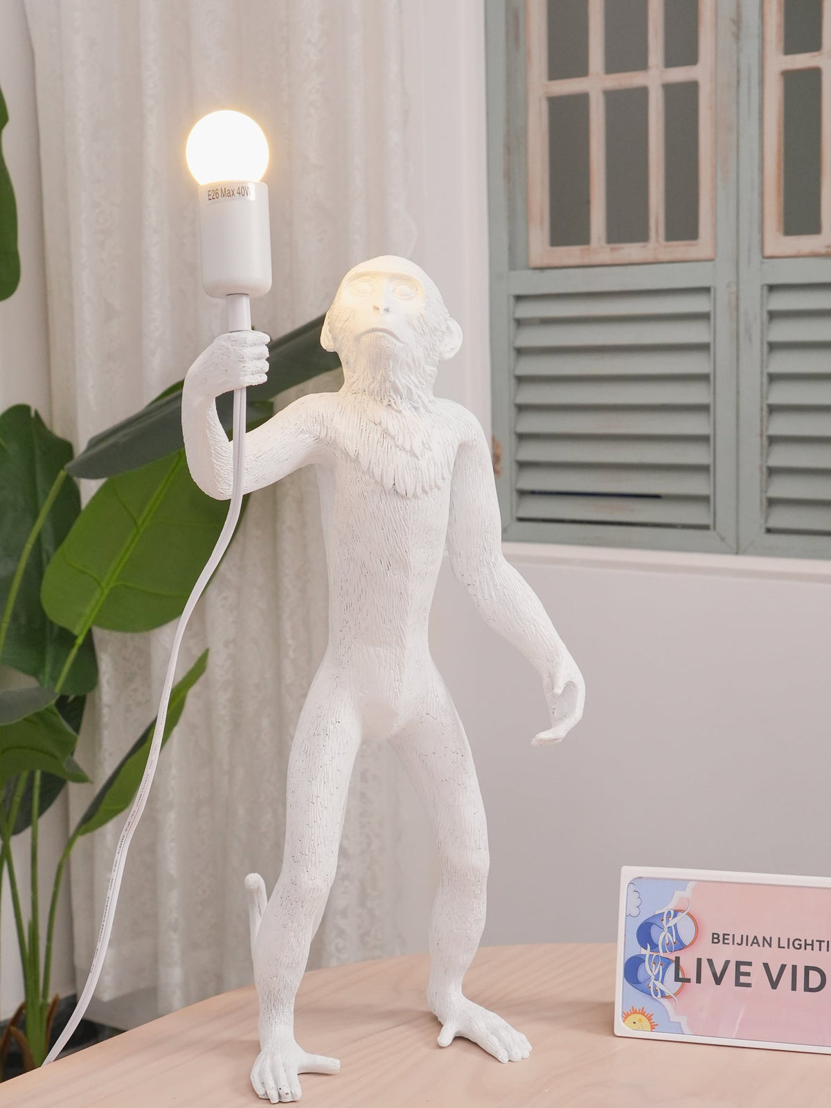 Monkey Table Lamp - view 8