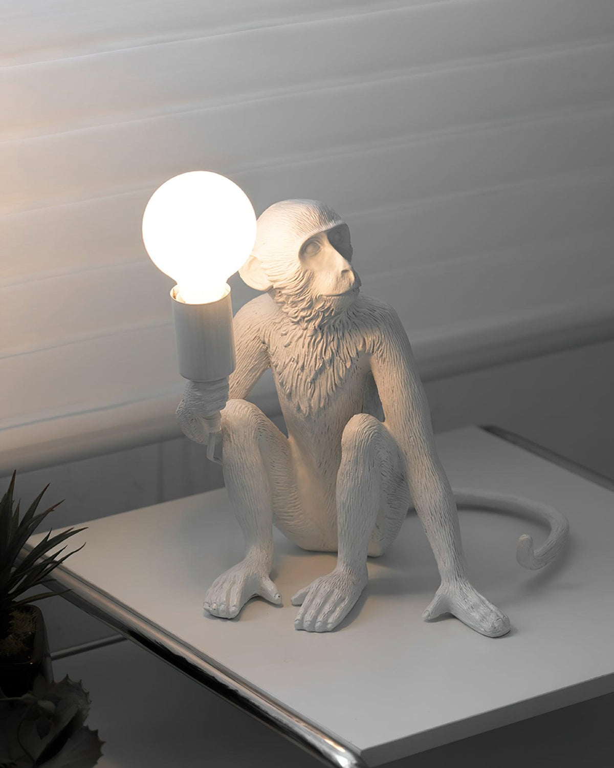 Monkey Table Lamp - view 5