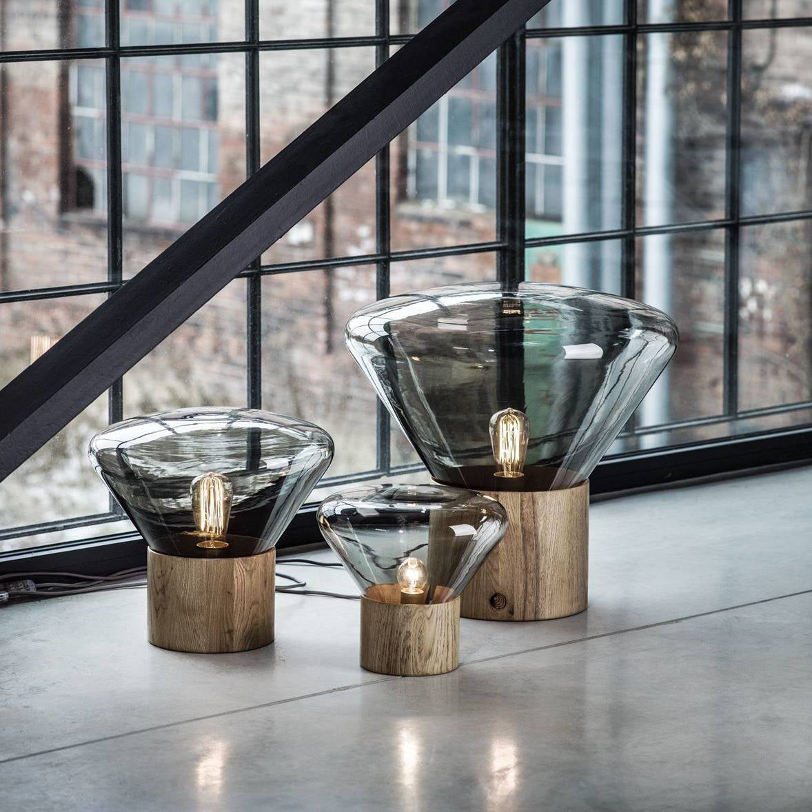 Bois Table Lamp