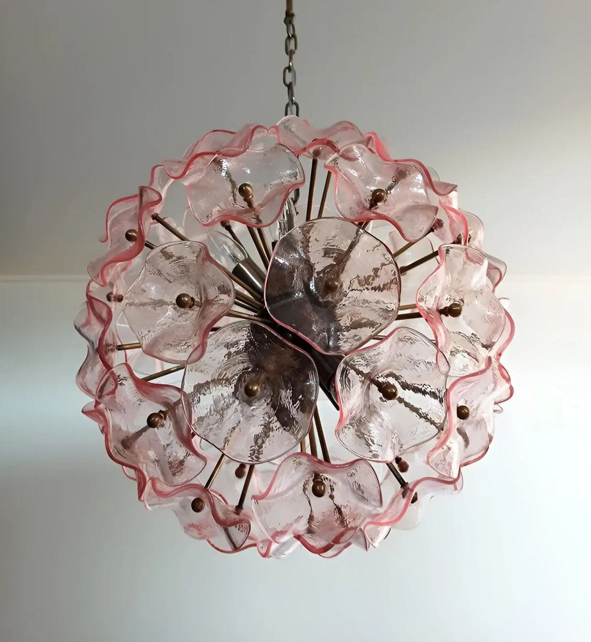 Murano Sputnik Poppy Pink Chandelier