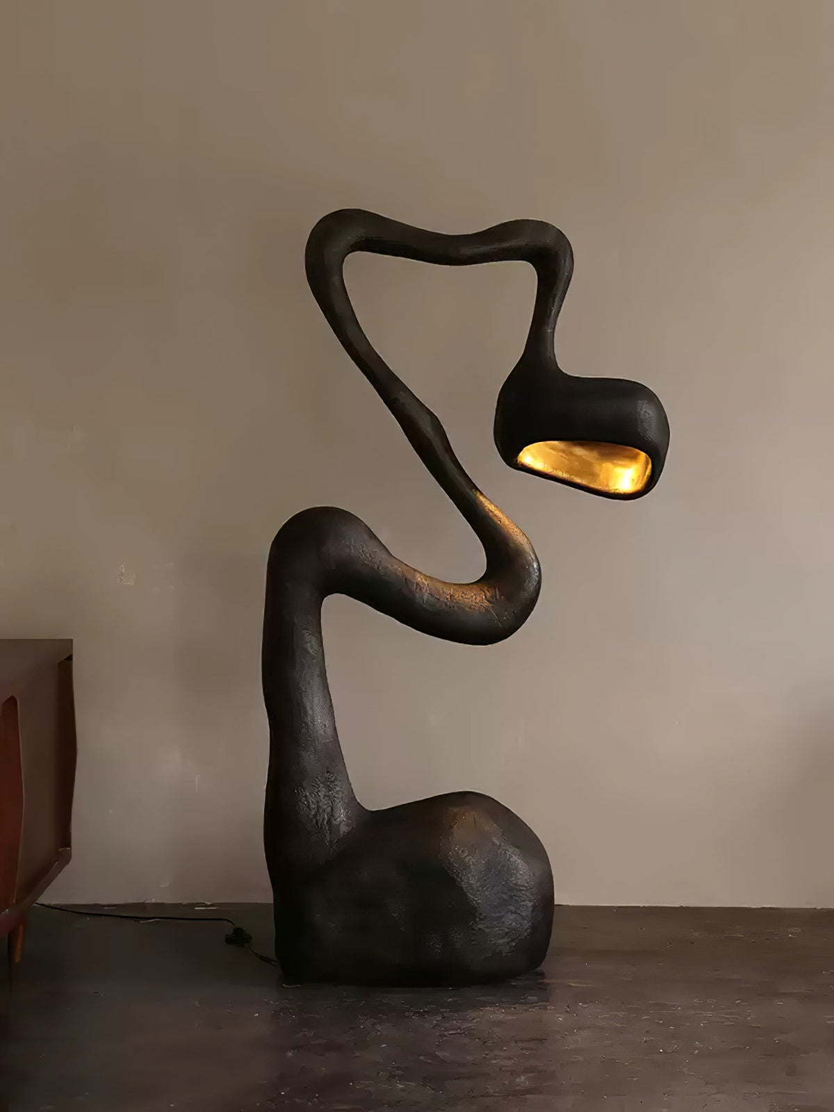 Myrrh Sculpture Floor Lamp