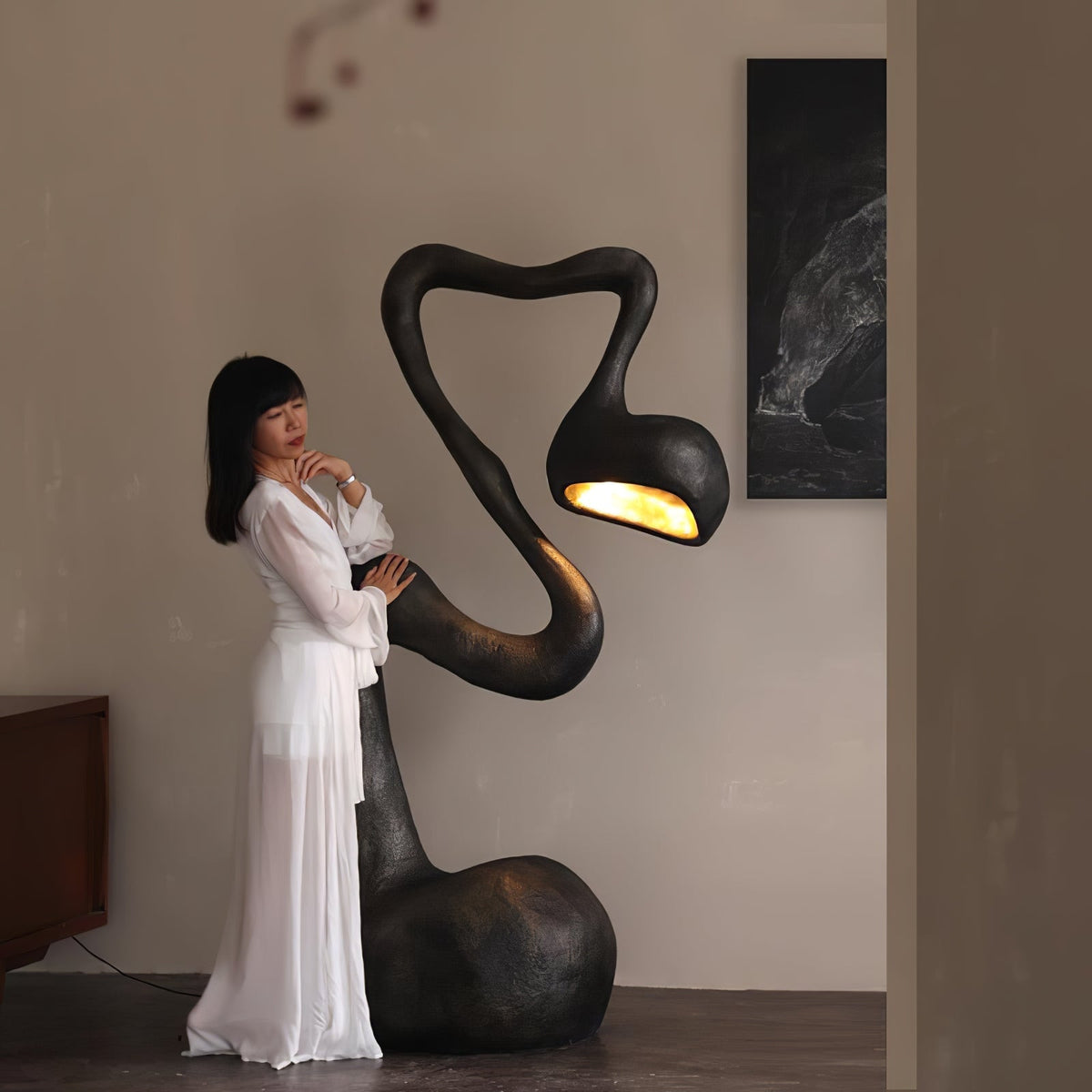 Myrrh Sculpture Floor Lamp