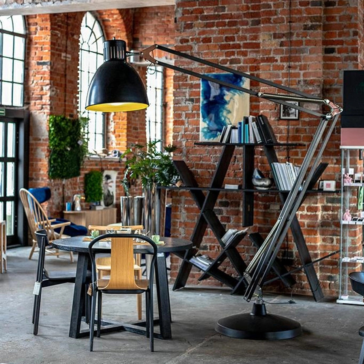 Naska Floor Lamp - view 2