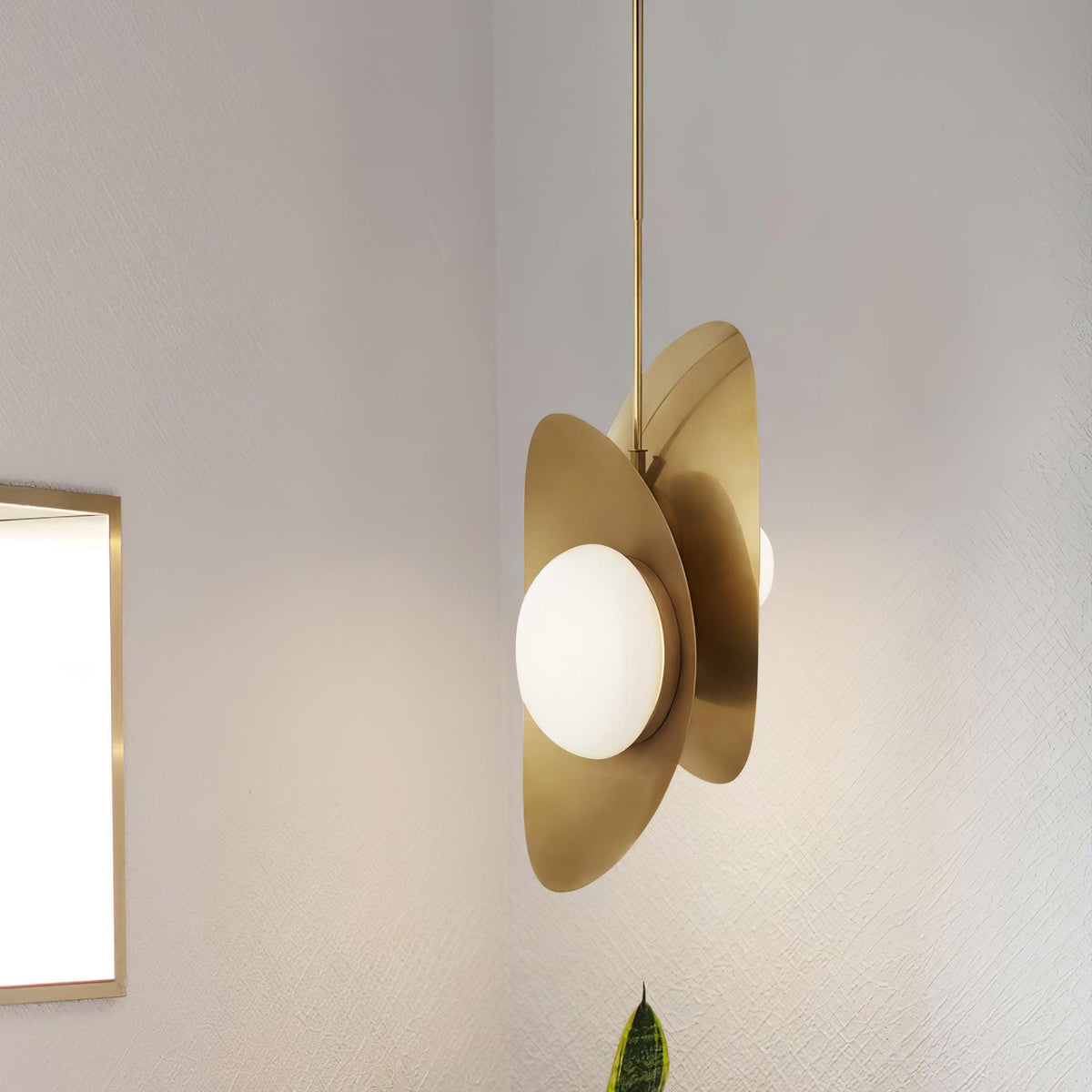 Golden Petal Pendant Lamp