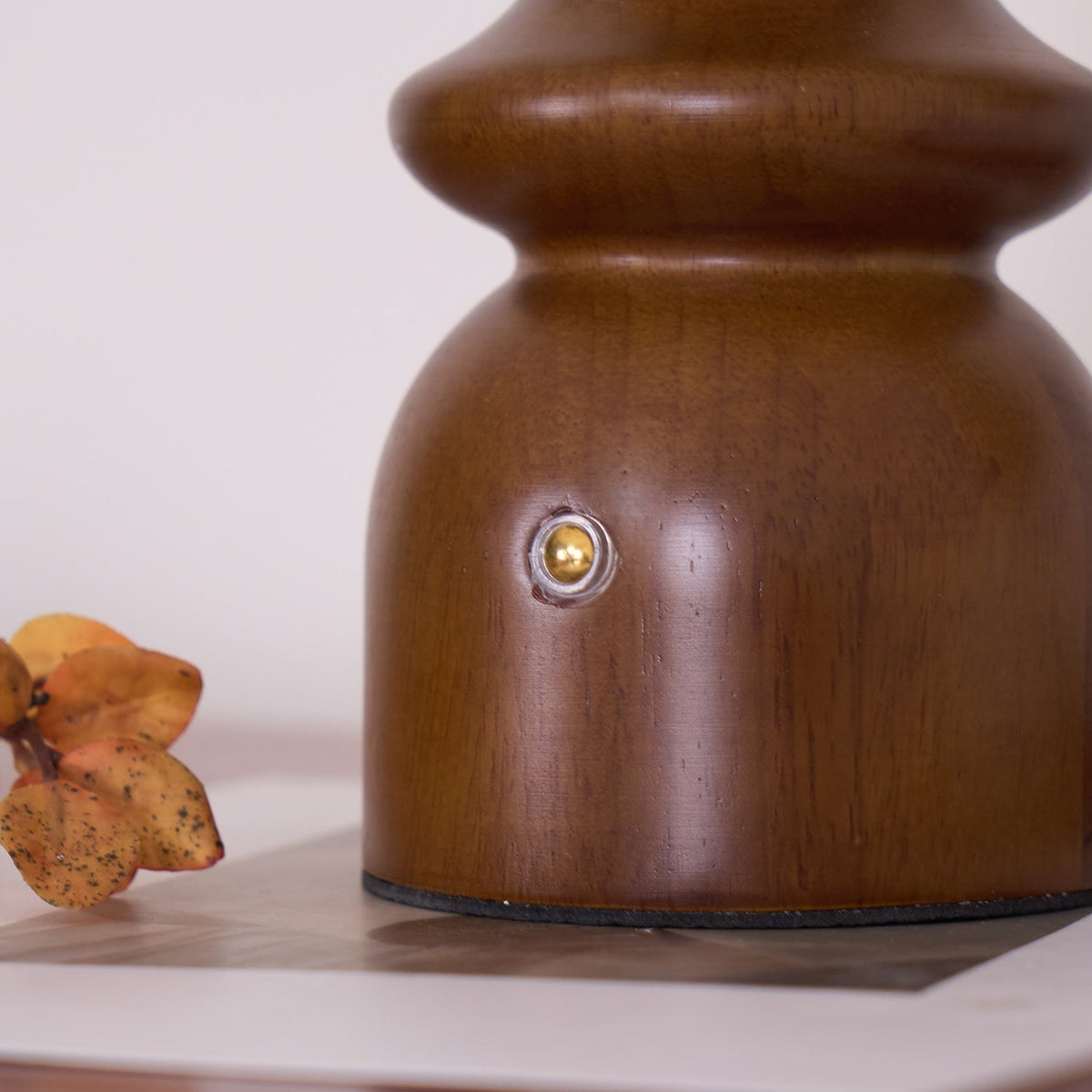 Nova Table Lamp - view 13