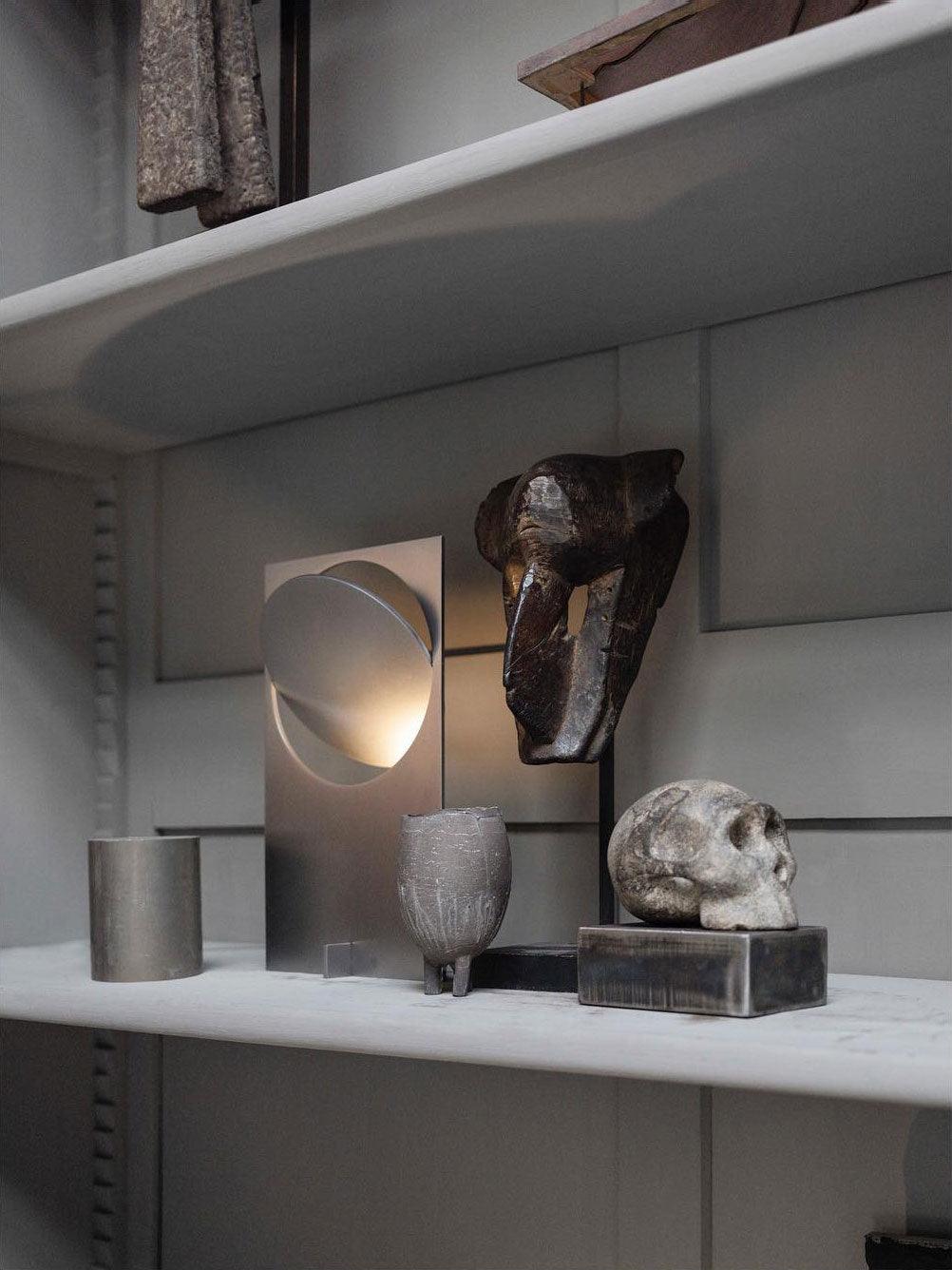 OBJ-01 Table Lamp - view 3