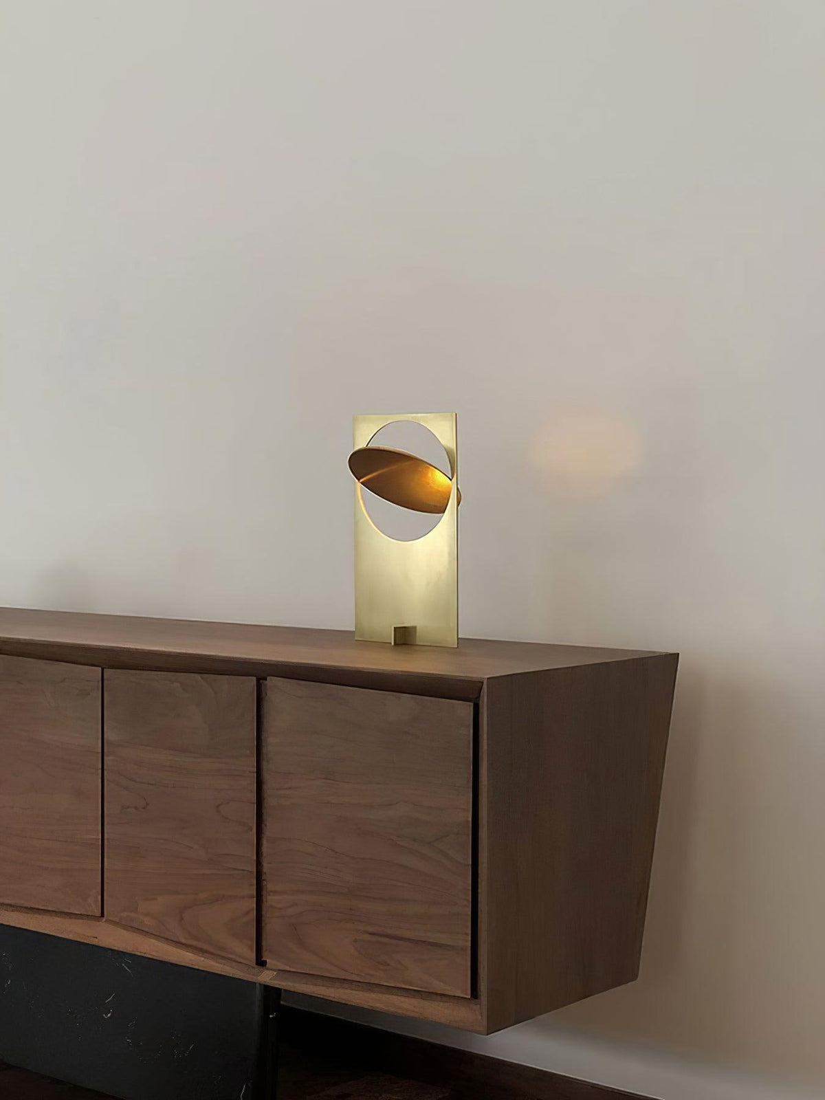 OBJ-01 Table Lamp - view 13