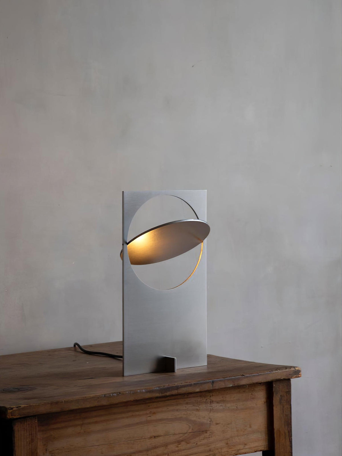 OBJ-01 Table Lamp - view 45