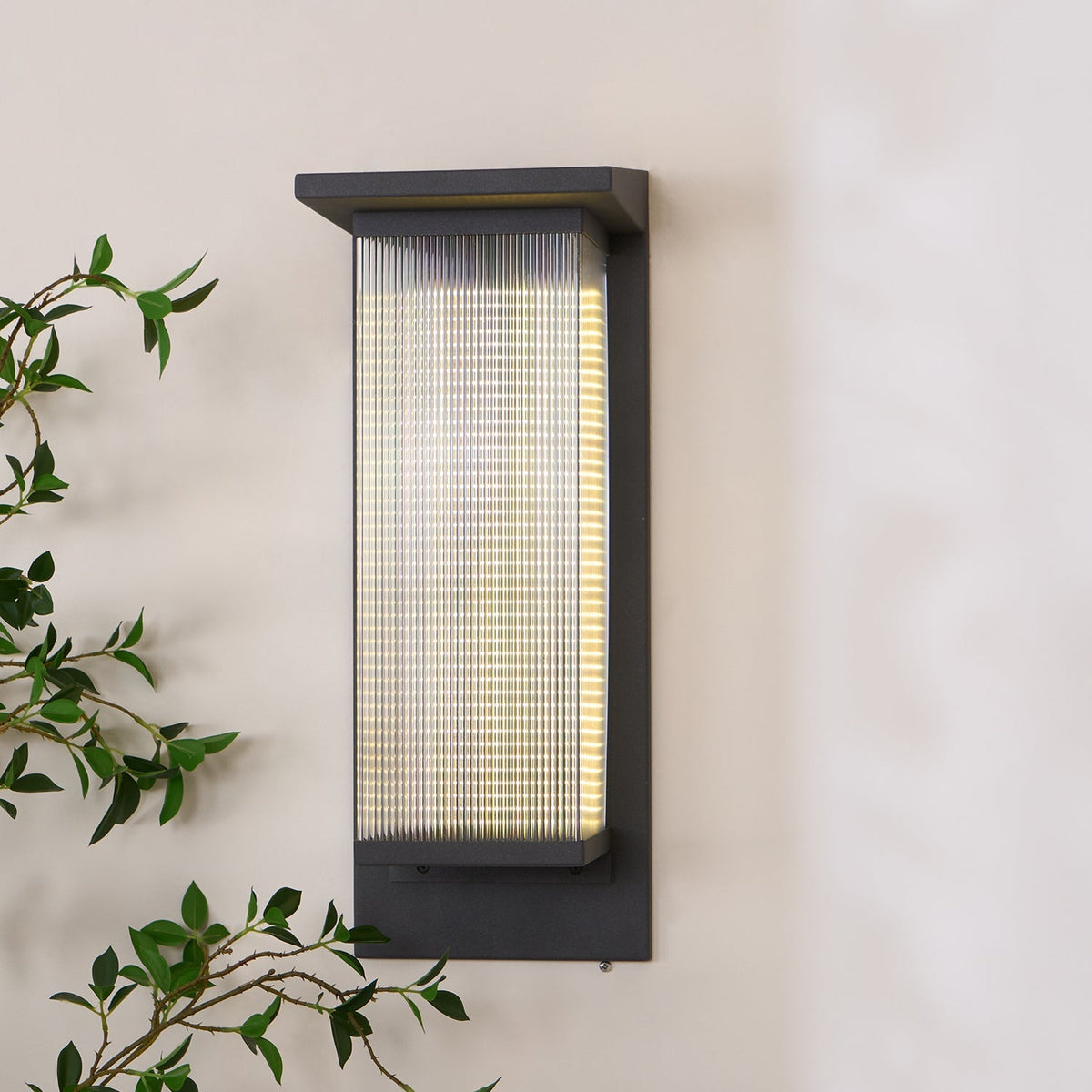 Oleron Box Outdoor Wall Lamp
