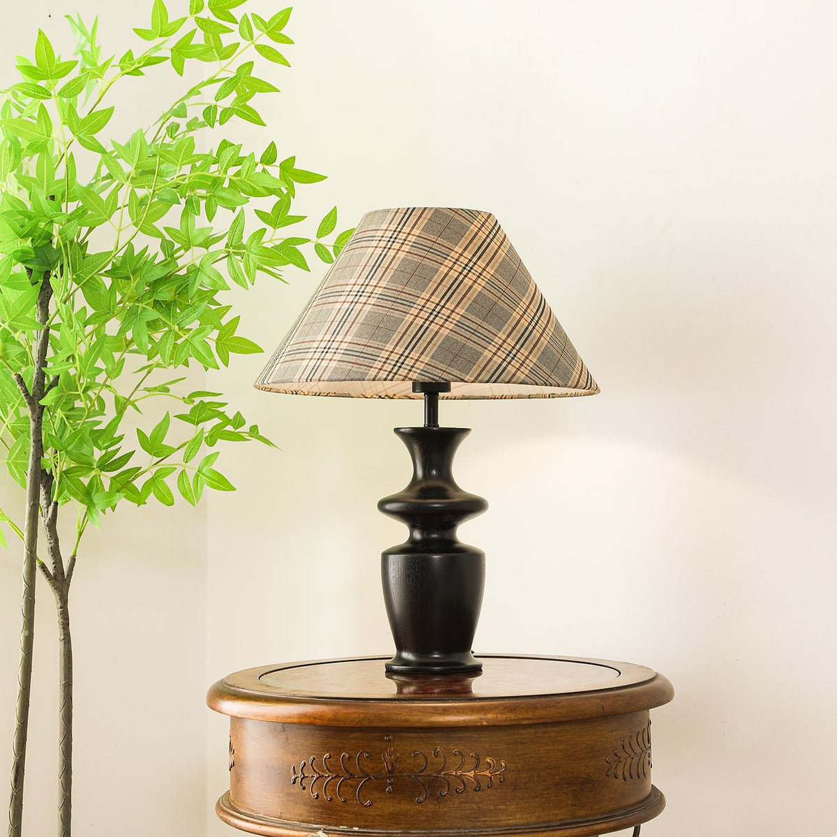Oliver Table Lamp - view 8
