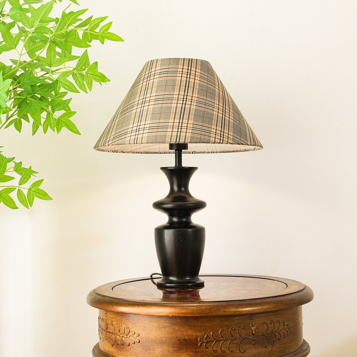 Oliver Table Lamp - view 11