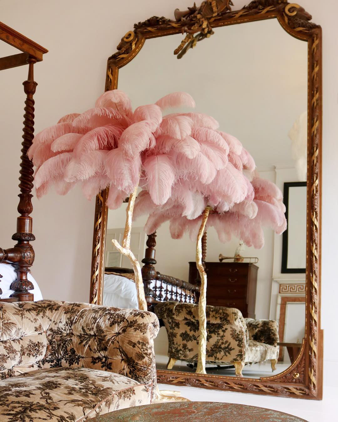 Ostrich Feather Brass Floor Lamp - view 148