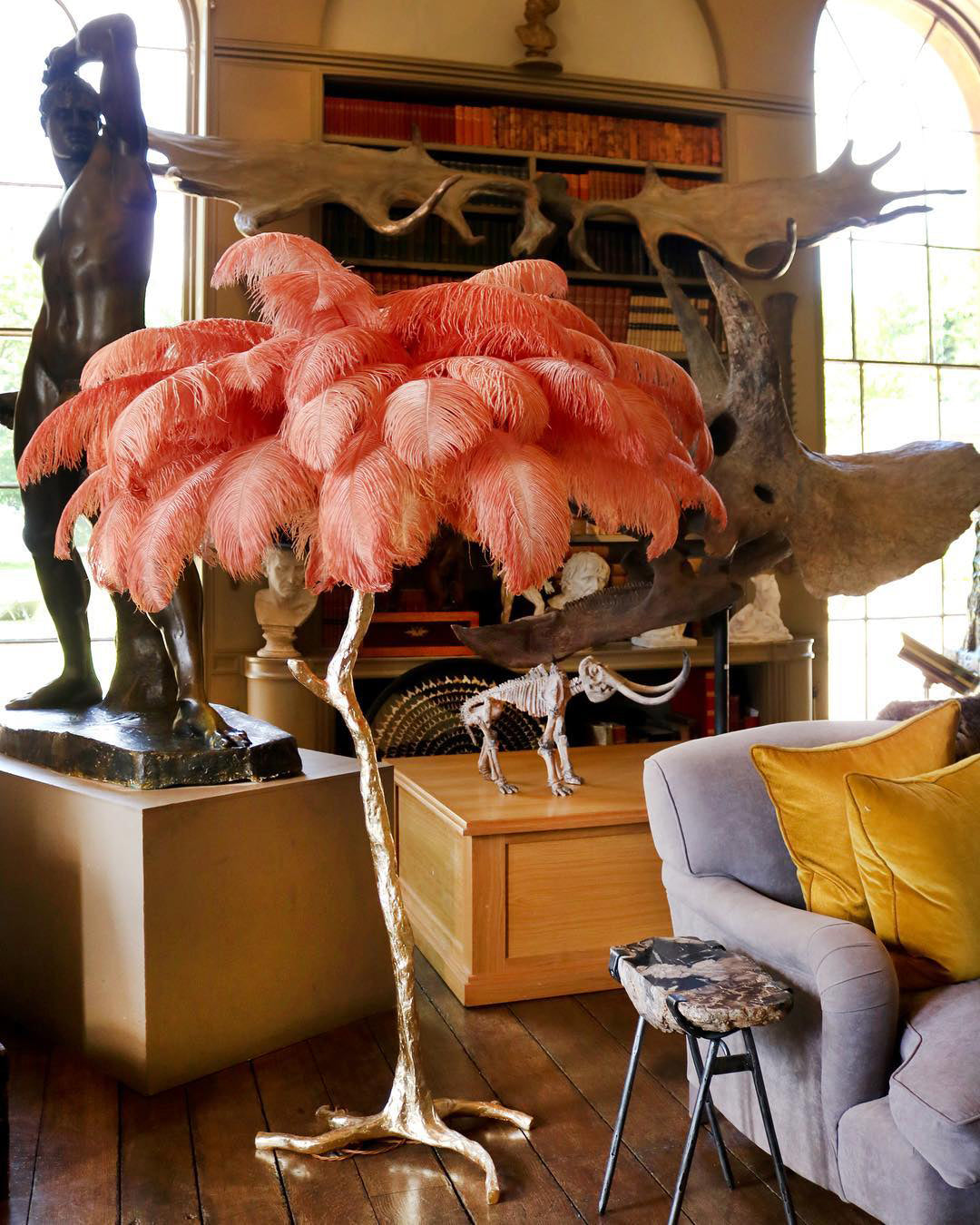 Ostrich Feather Brass Floor Lamp - view 152