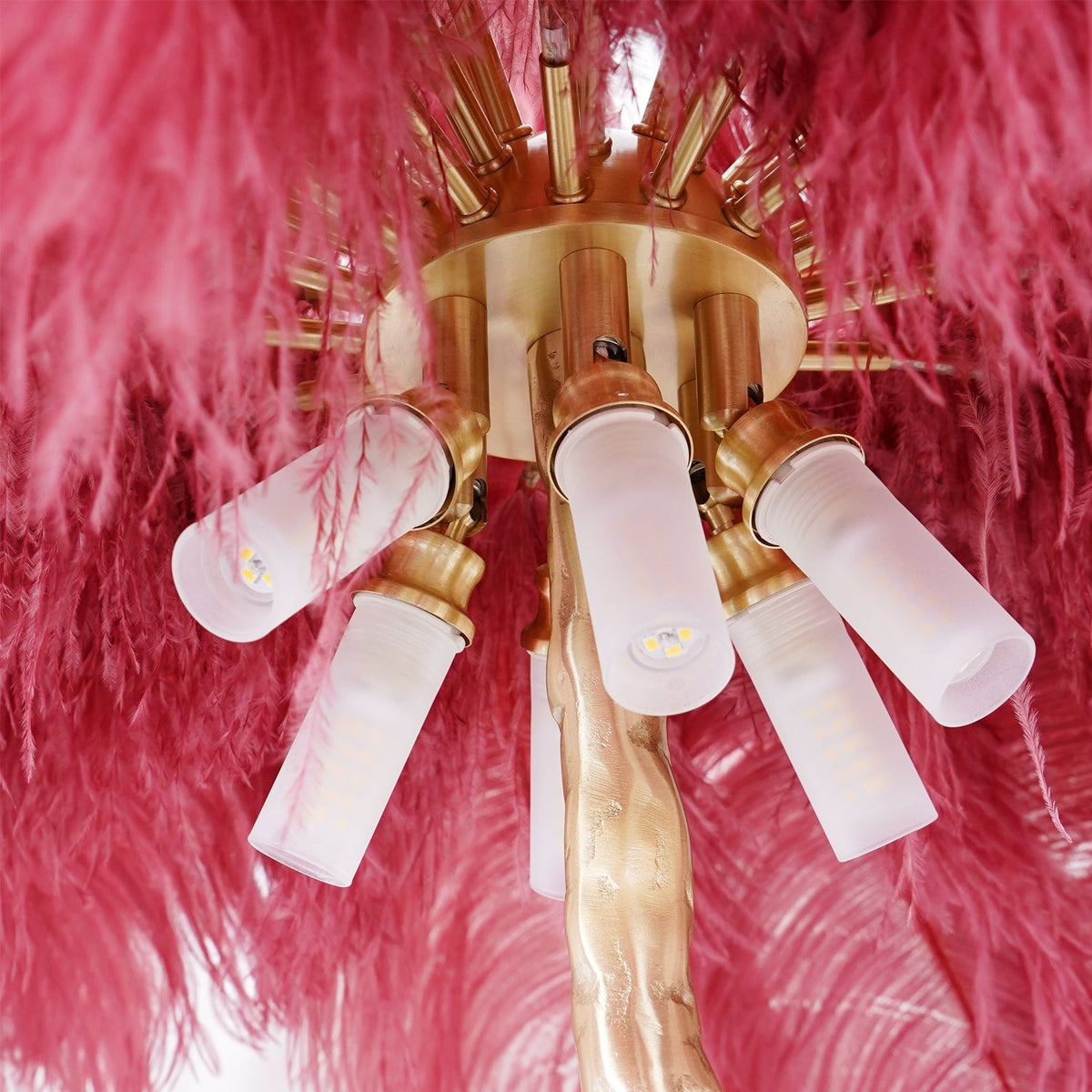 Ostrich Feather Brass Floor Lamp - view 119