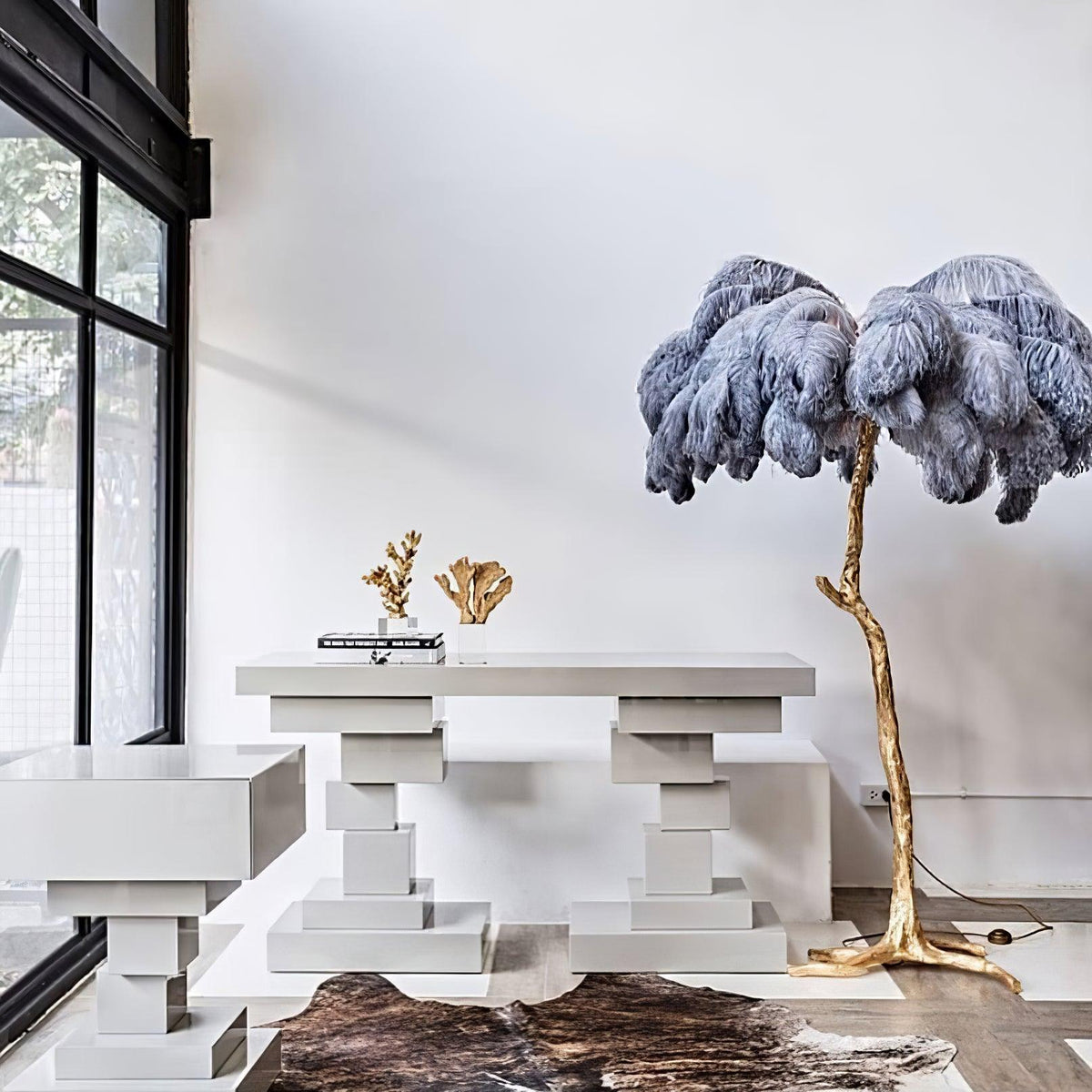 Ostrich Feather Brass Floor Lamp - view 40