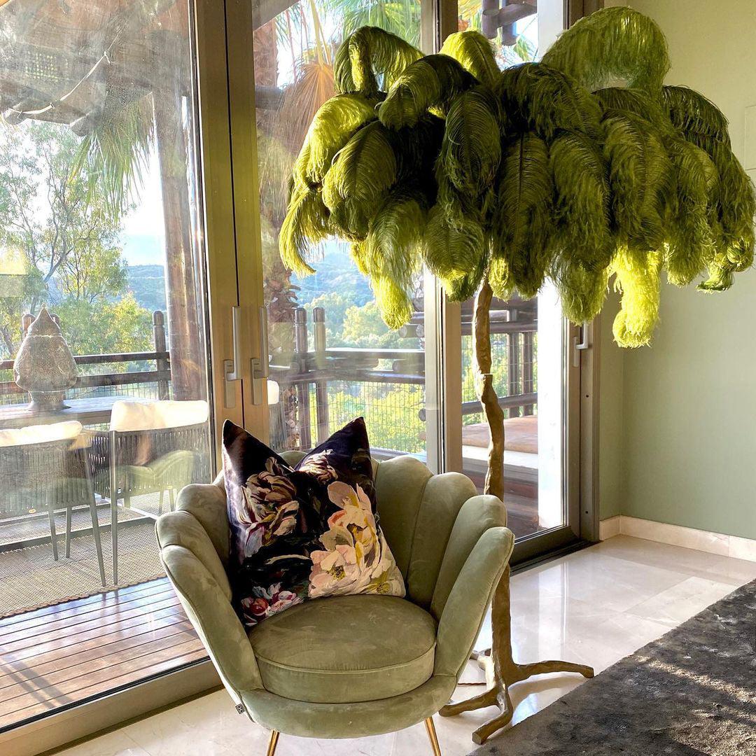 Ostrich Feather Brass Floor Lamp - view 67